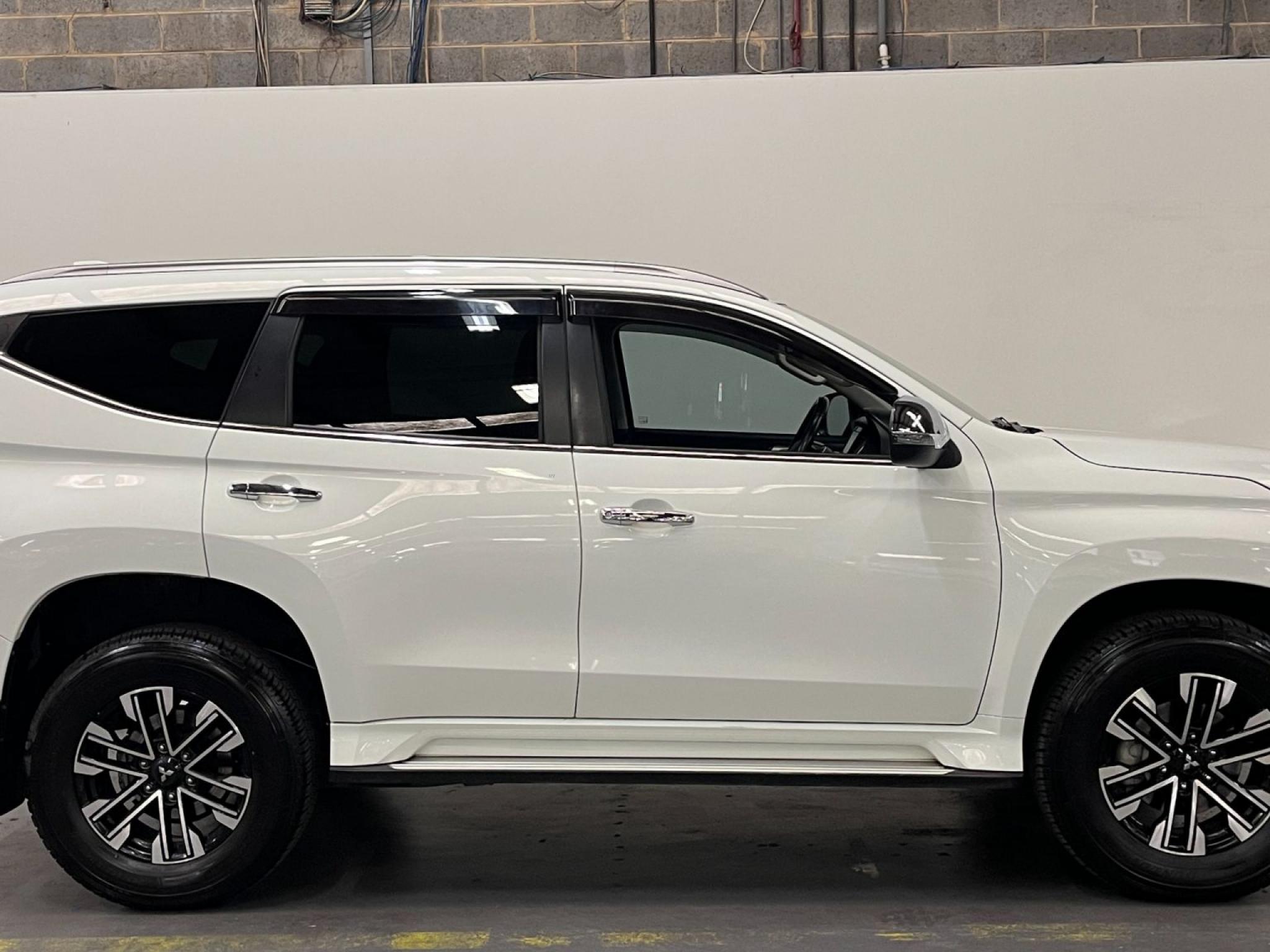 Mitsubishi Pajero Sport