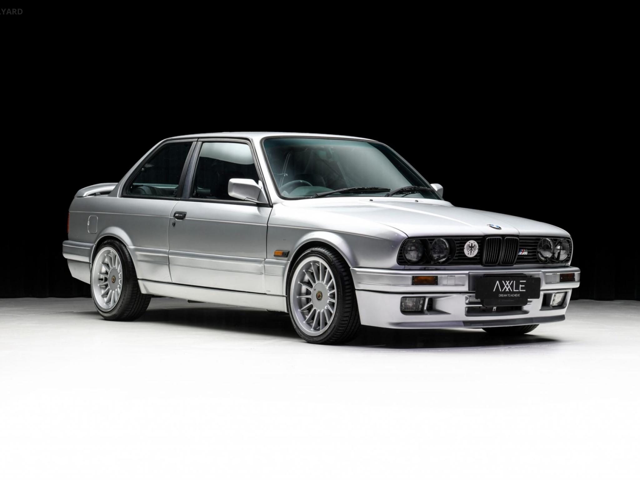 BMW 318is
