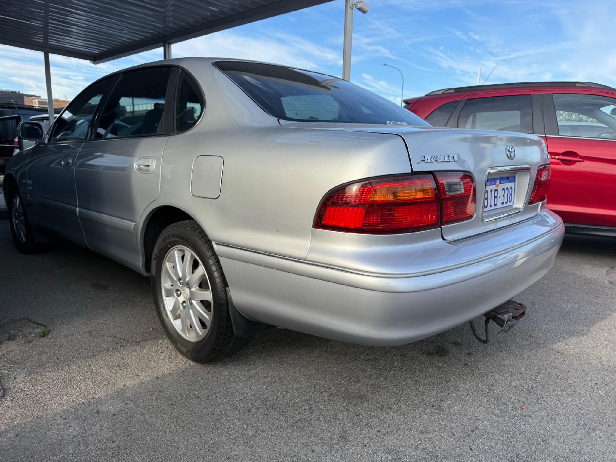 TOYOTA AVALON