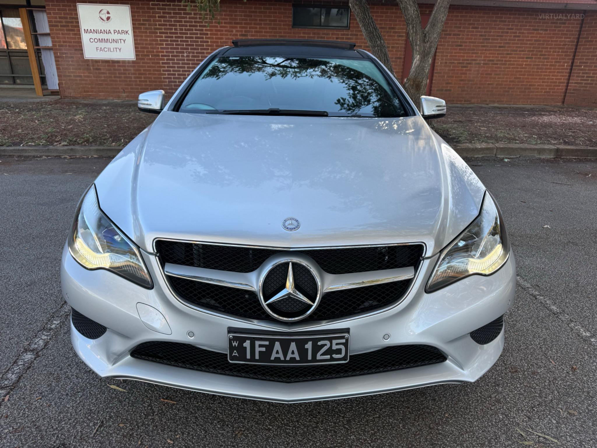 MERCEDES-BENZ E200