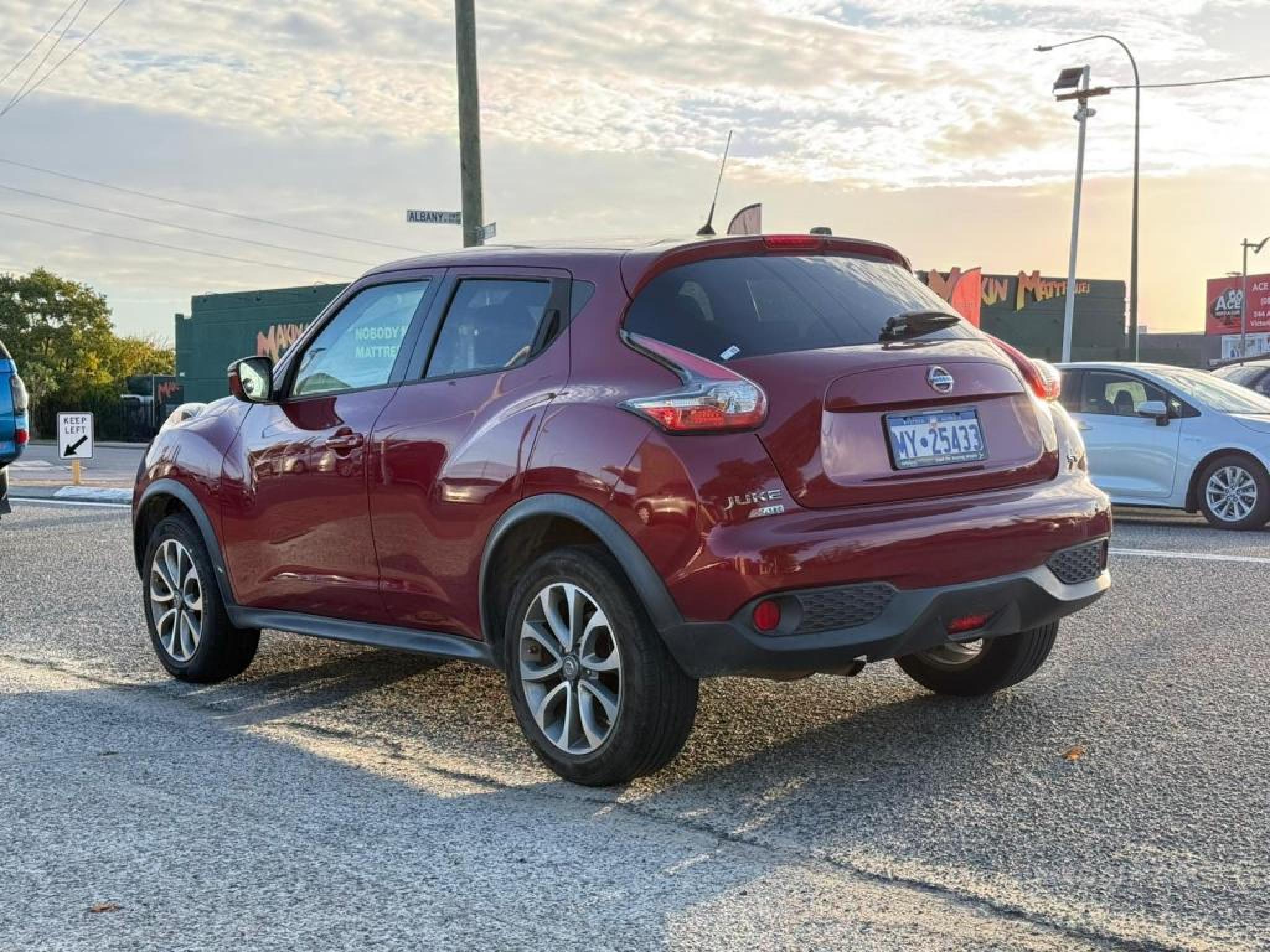 NISSAN JUKE