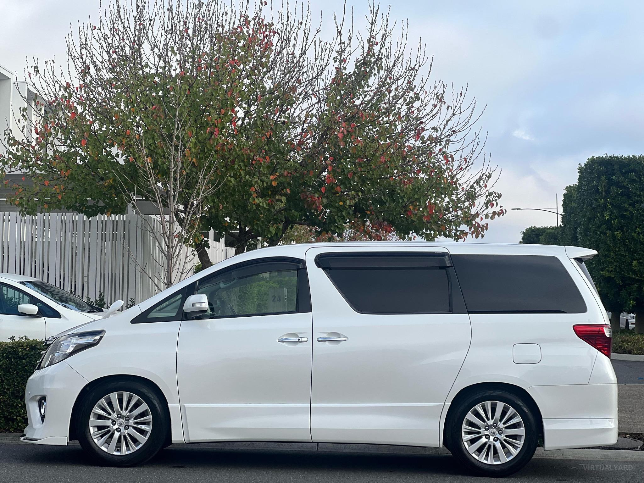 TOYOTA ALPHARD