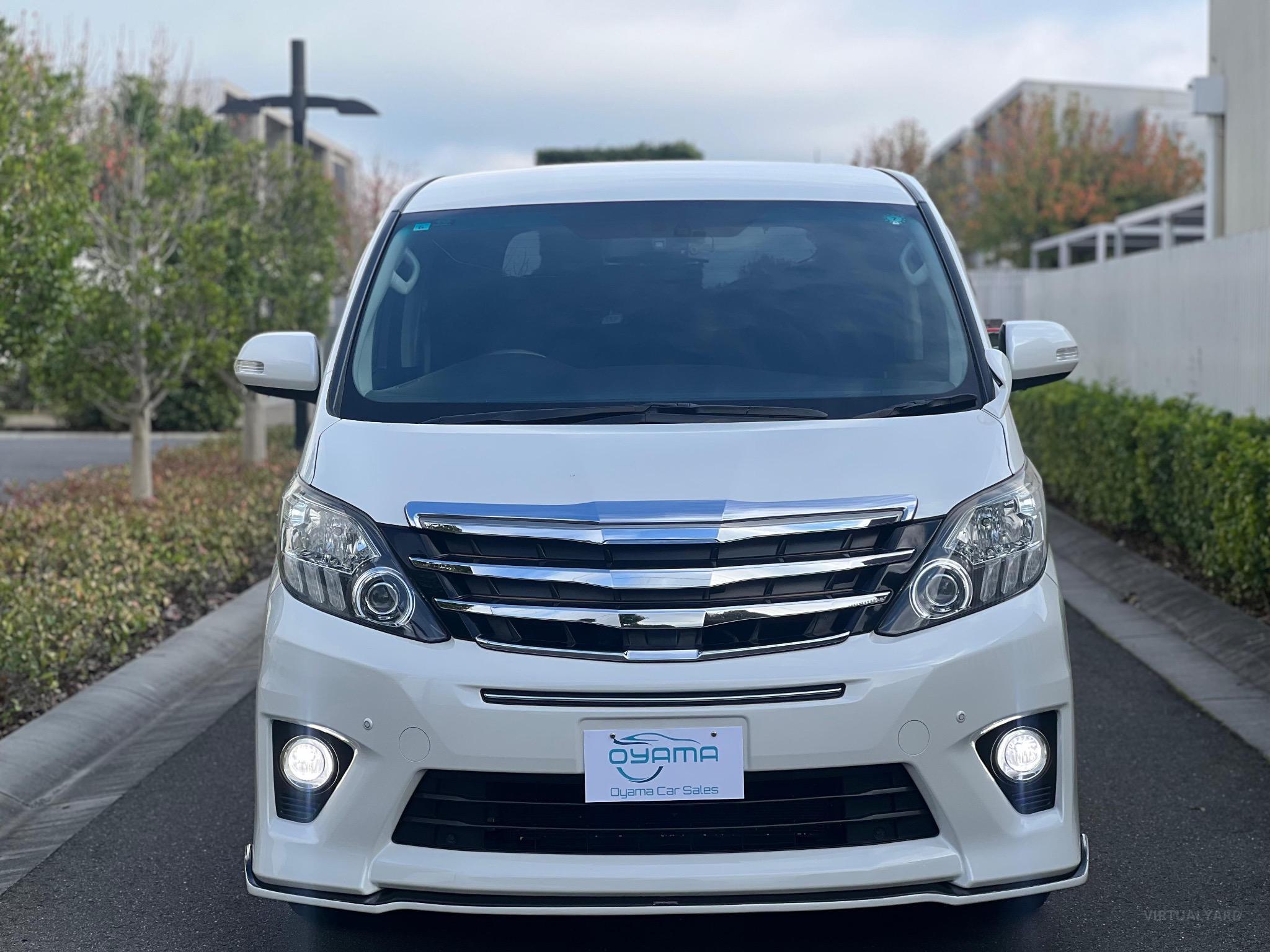 TOYOTA ALPHARD