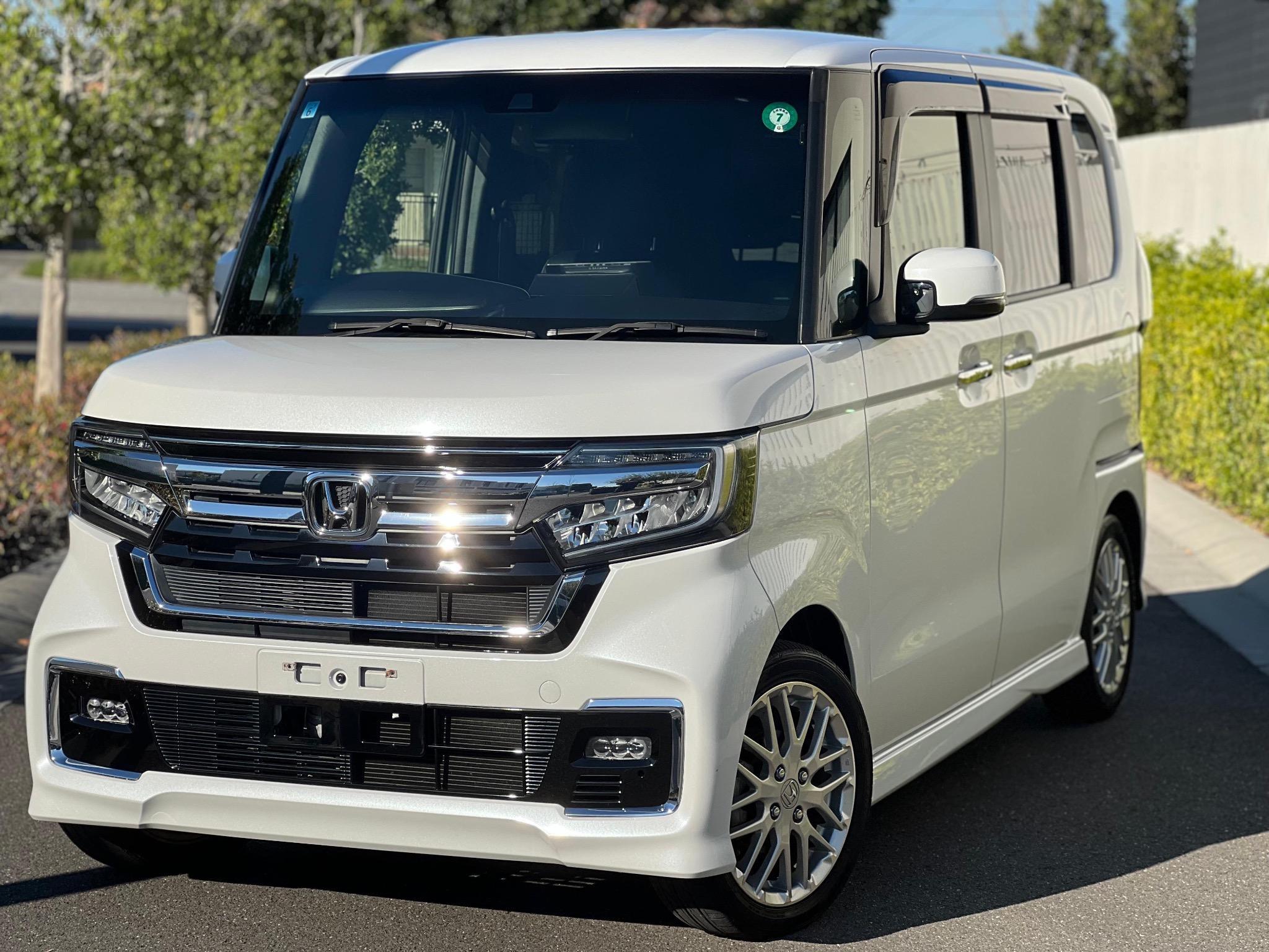 HONDA N-BOX
