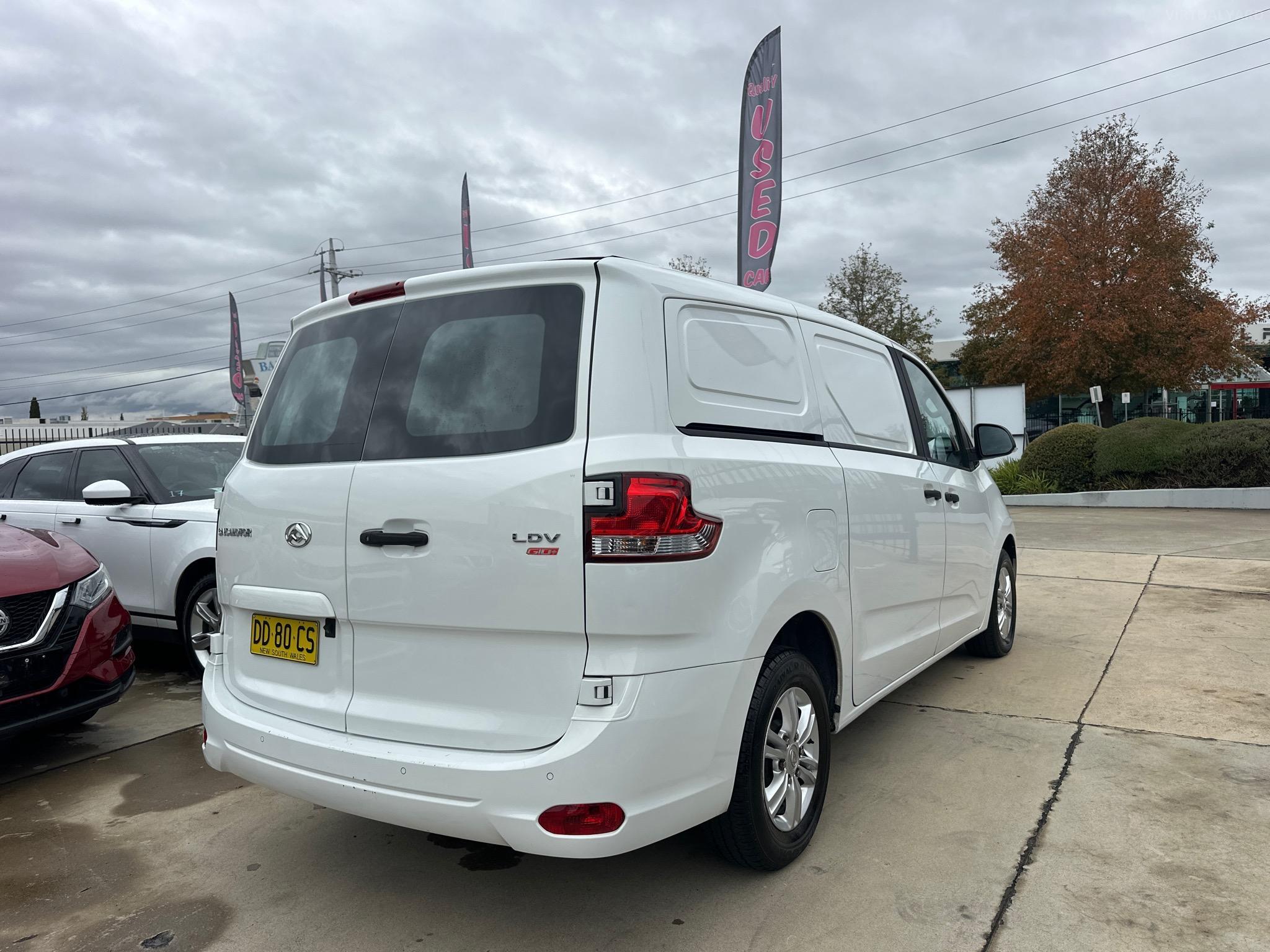 LDV G10+