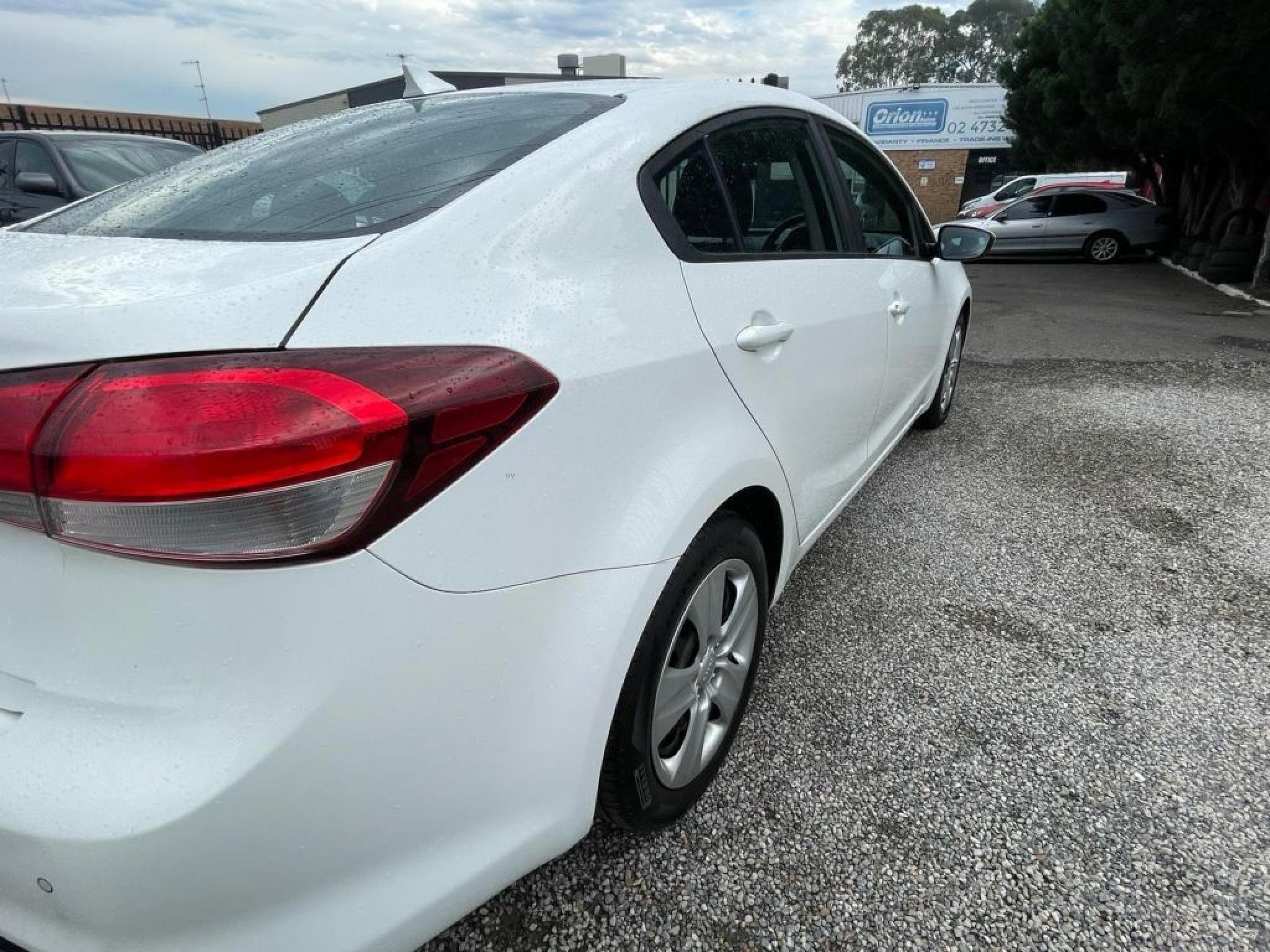 KIA CERATO