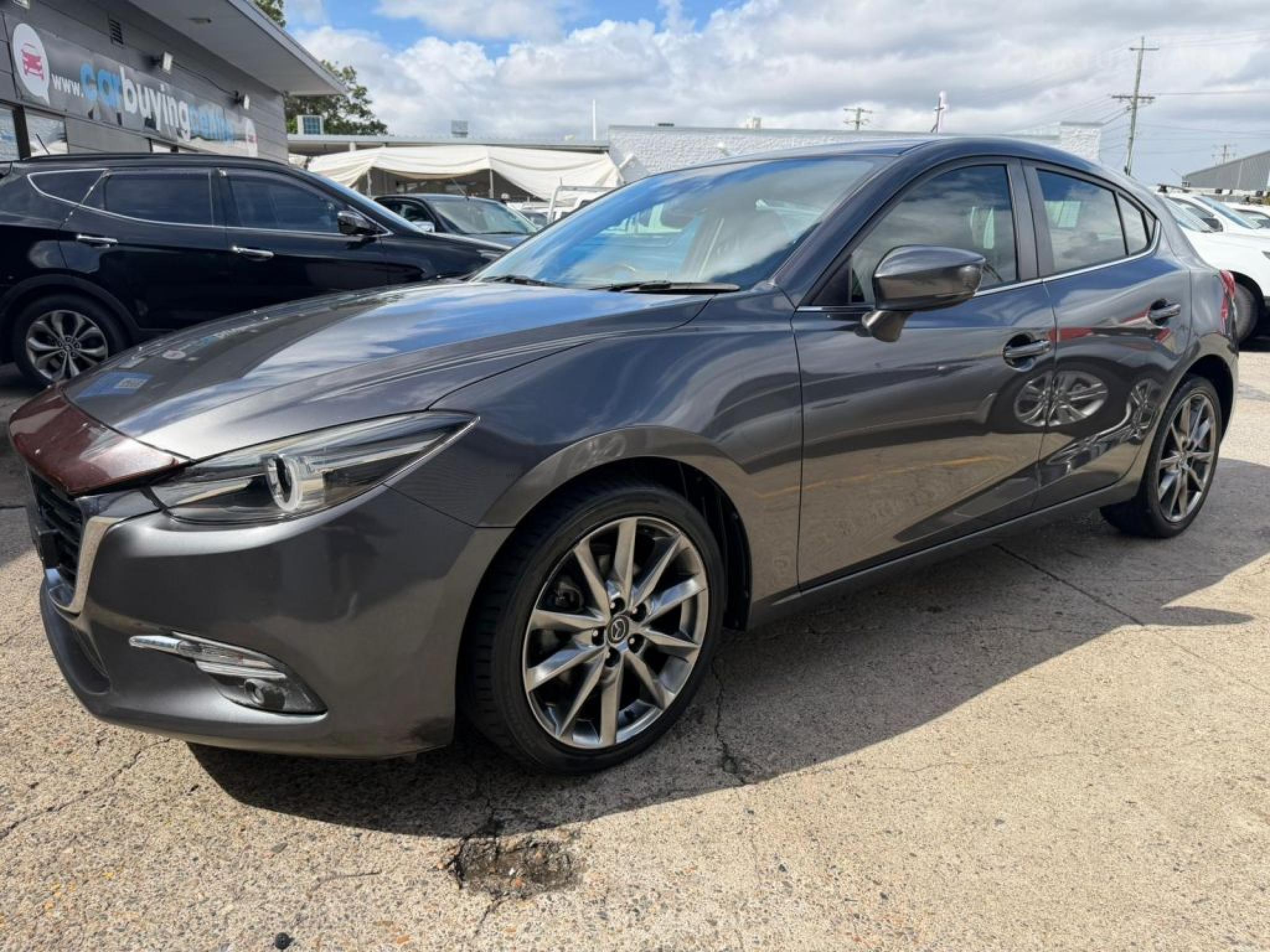 MAZDA MAZDA3