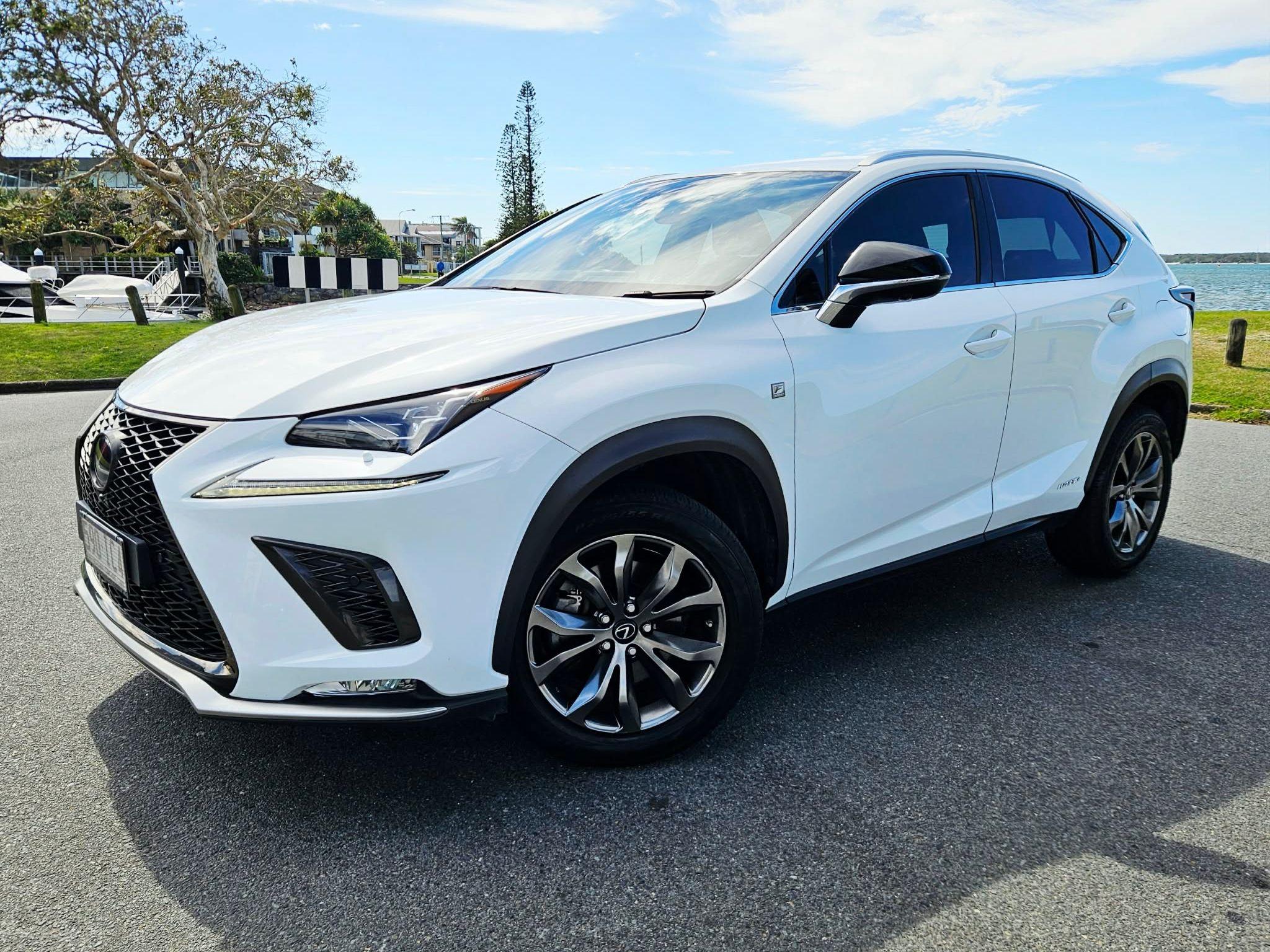 LEXUS NX300h