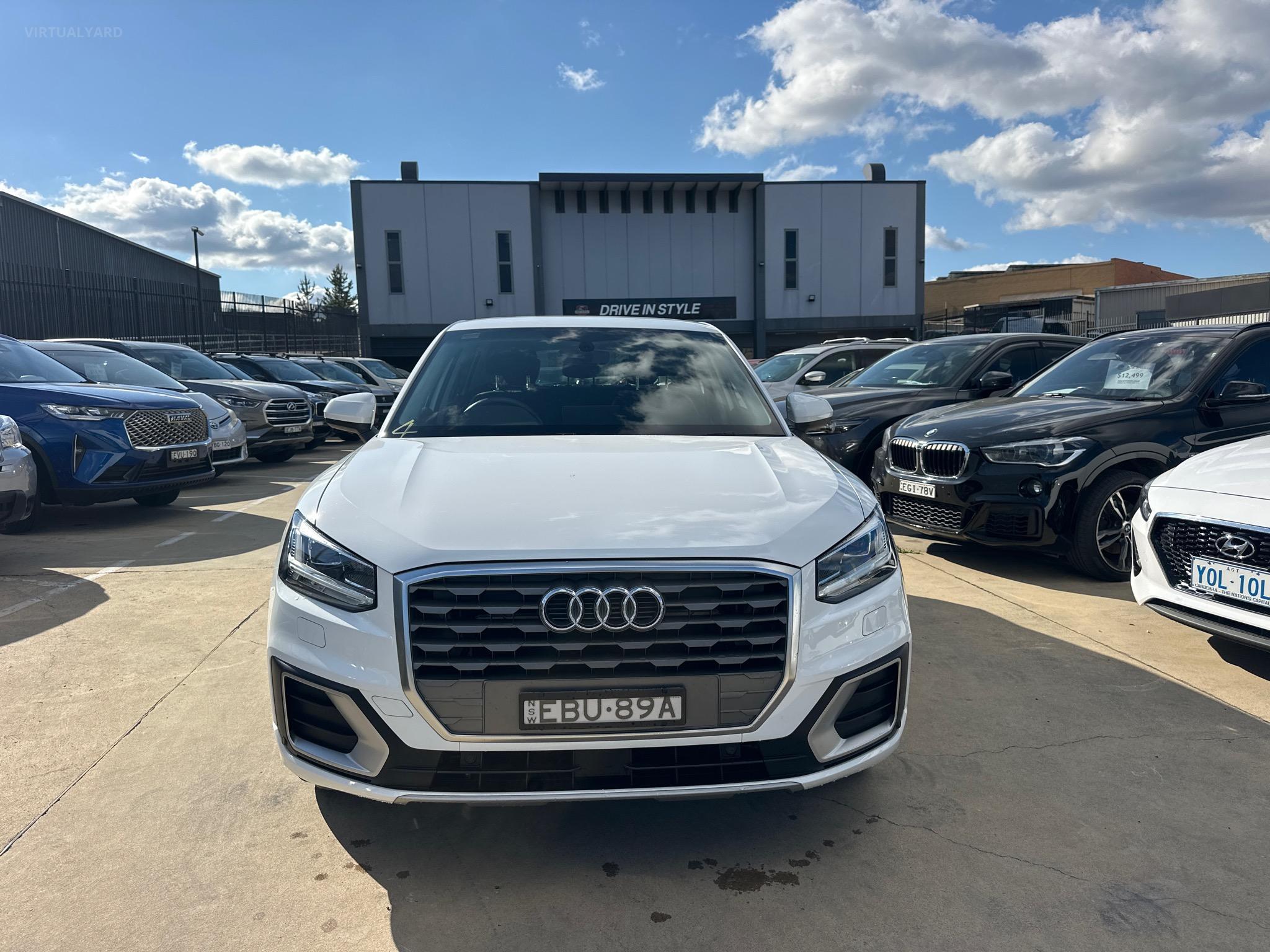 AUDI Q2