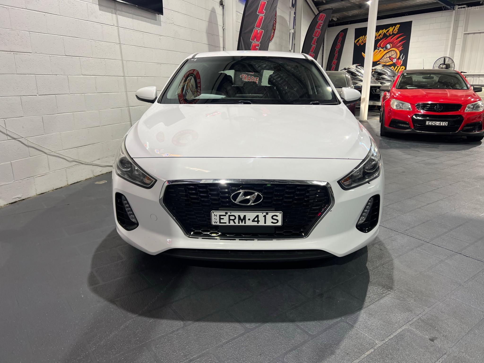 HYUNDAI i30