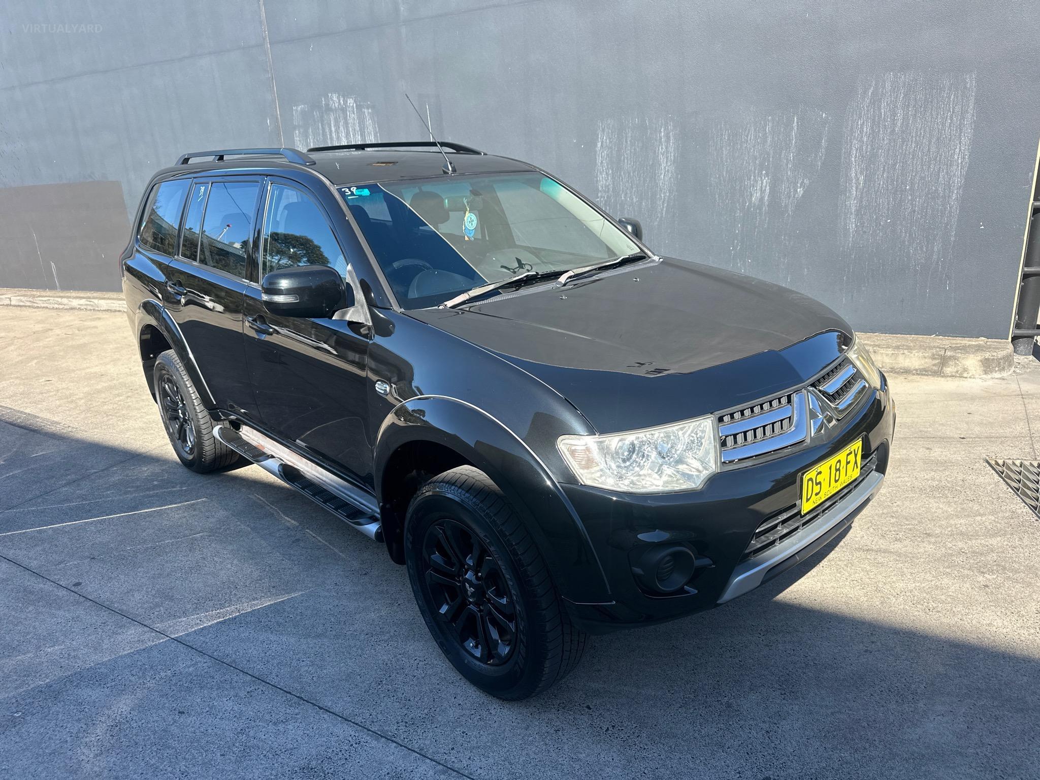 MITSUBISHI CHALLENGER PC WAGON 5DR SPTS AUTO 5SP 4X4 2.5DT [MY14] image 16