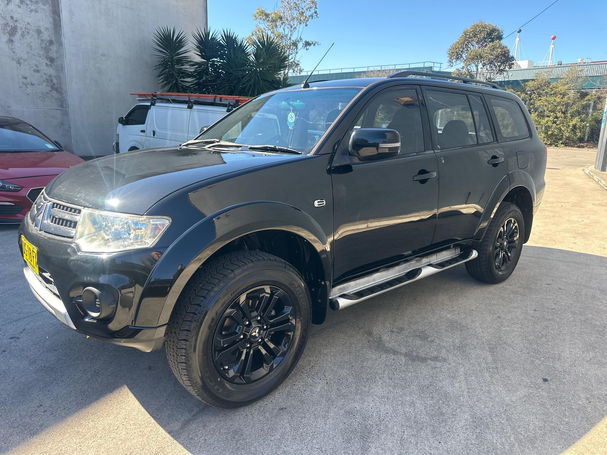 MITSUBISHI CHALLENGER PC WAGON 5DR SPTS AUTO 5SP 4X4 2.5DT [MY14] image 5