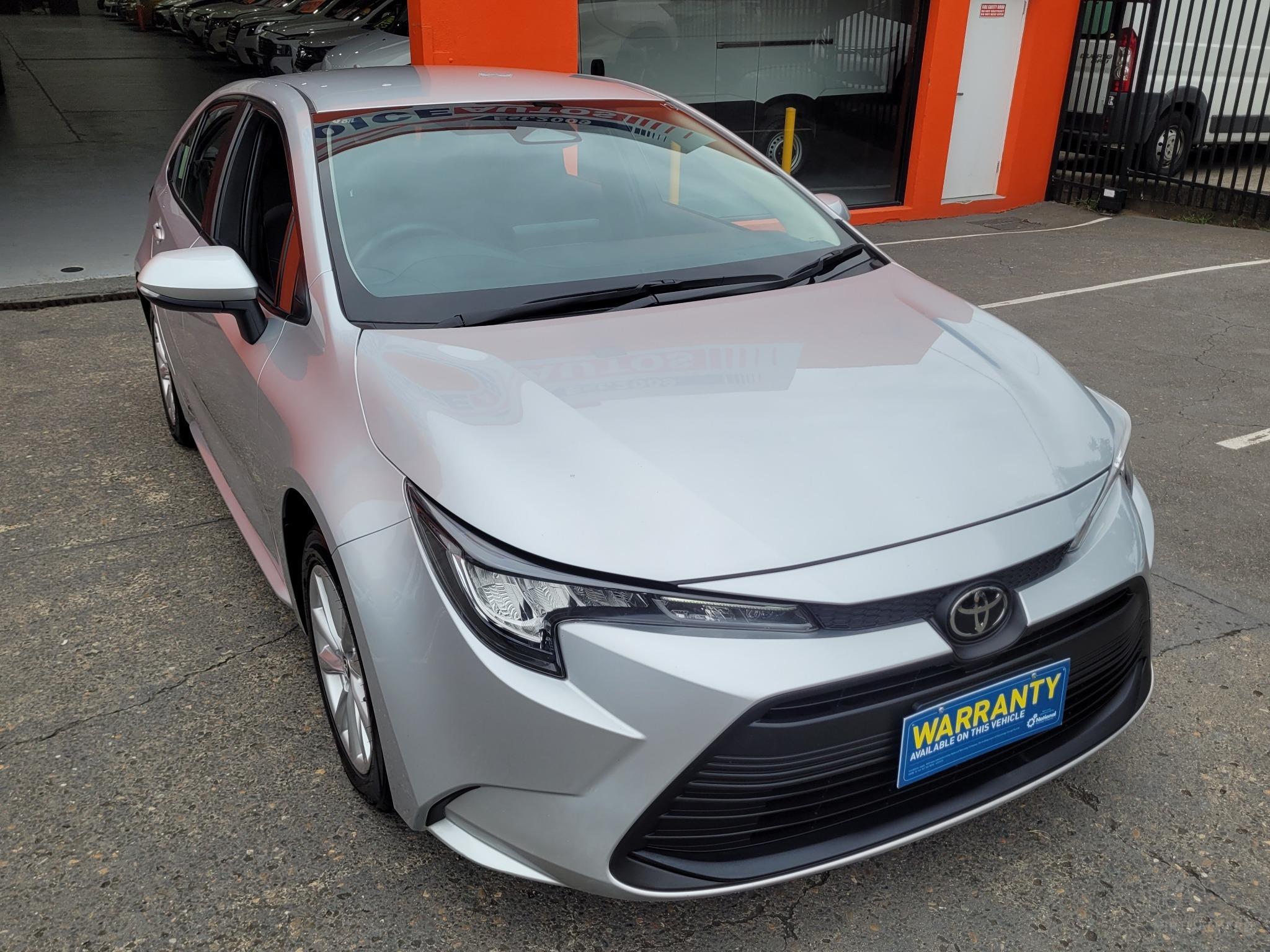 TOYOTA COROLLA