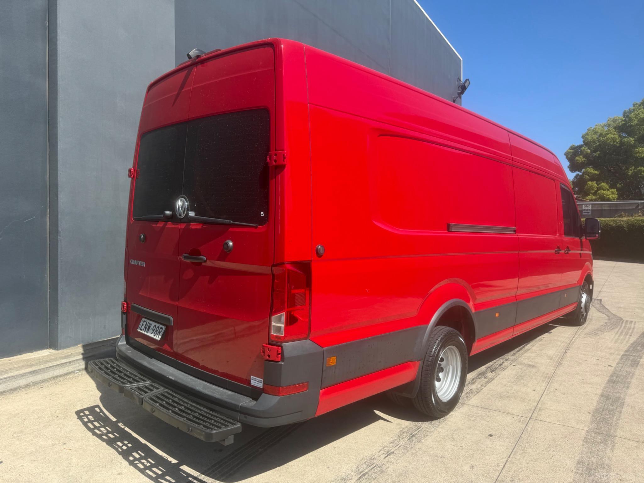 VOLKSWAGEN CRAFTER SY1 MY21 50 TDI410 VAN HIGH ROOF LWB 4DR AUTO 8SP 1742KG 2.0DTT (O/HANG) image 3