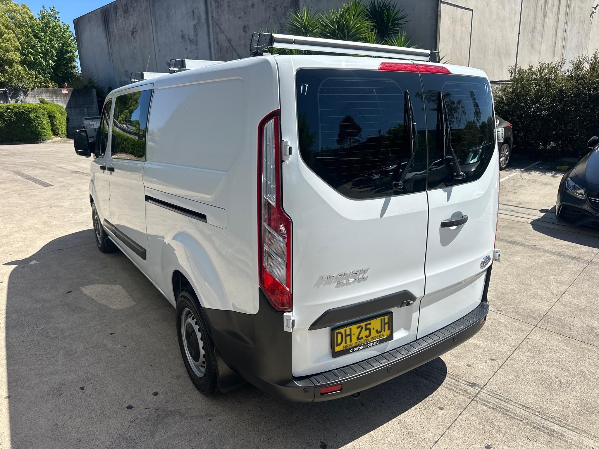 FORD TRANSIT CUSTOM VN MY23.25 340L VAN LOW ROOF LWB 4DR AUTO 6SP, 1291KG 2.0DT image 18