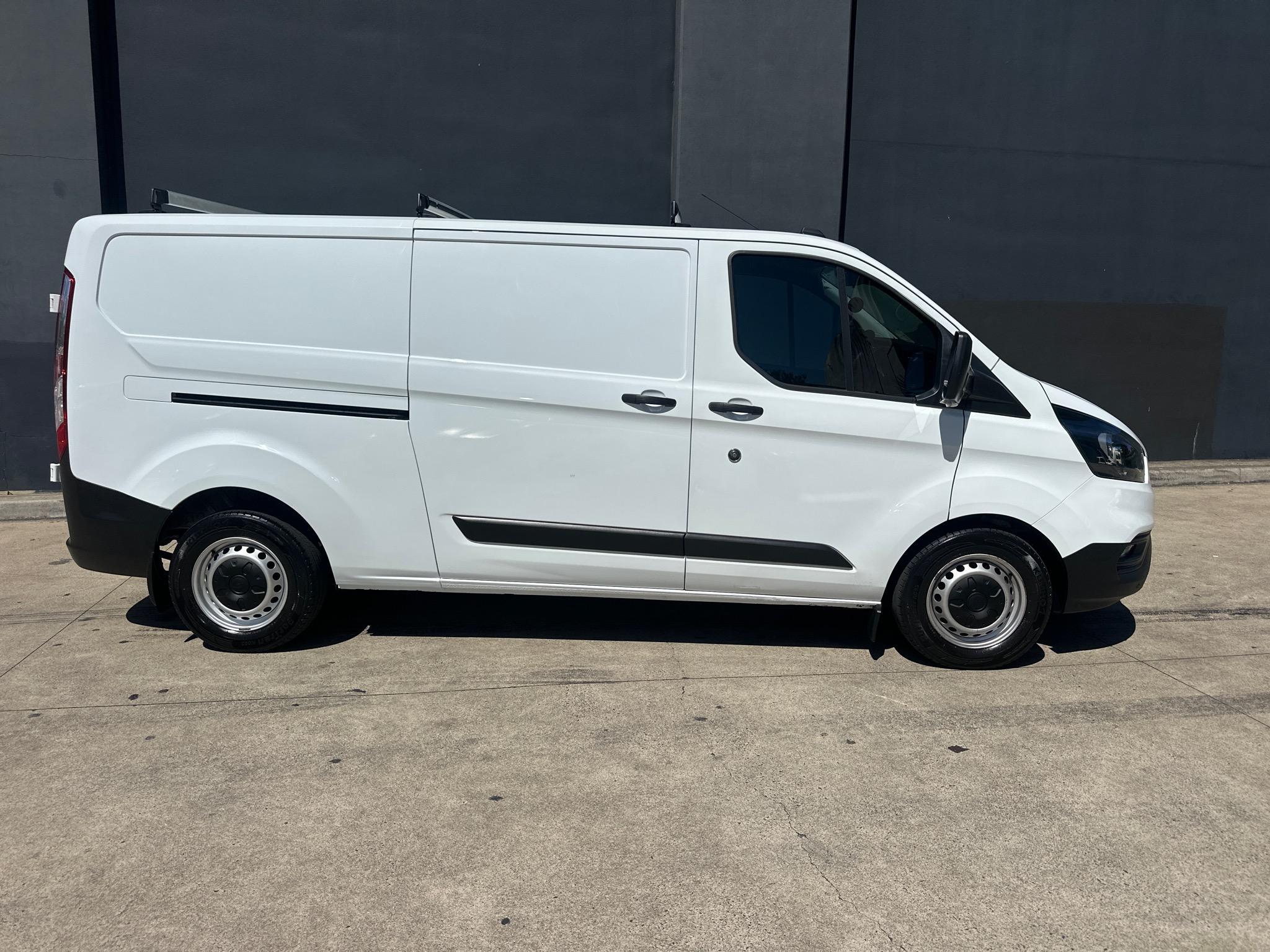 FORD TRANSIT CUSTOM VN MY23.25 340L VAN LOW ROOF LWB 4DR AUTO 6SP, 1291KG 2.0DT image 16