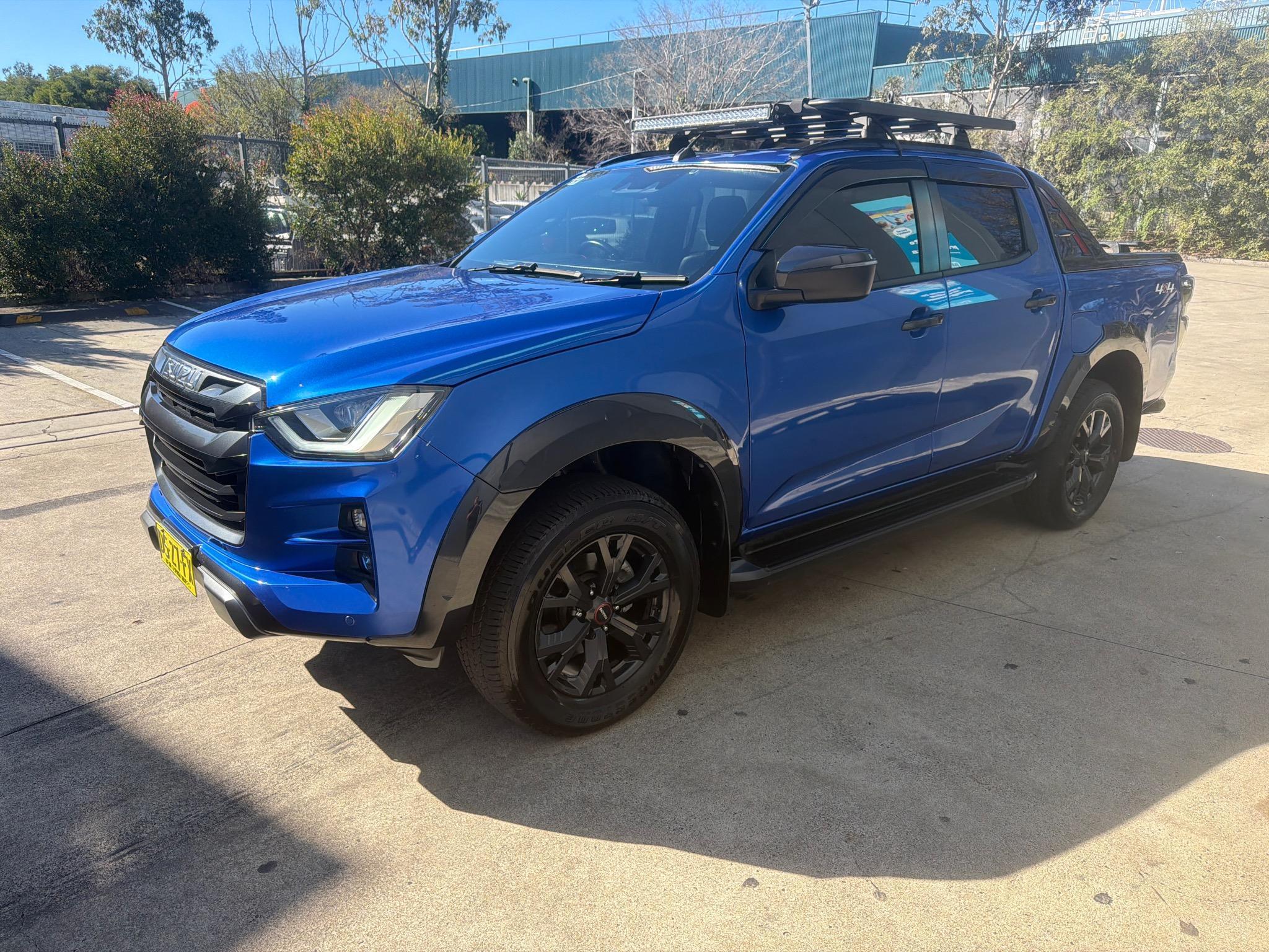 ISUZU D-MAX RG MY23 X-TERRAIN UTILITY CREW CAB 4DR SPTS AUTO 6SP 4X4 925KG 3.0DT image 6