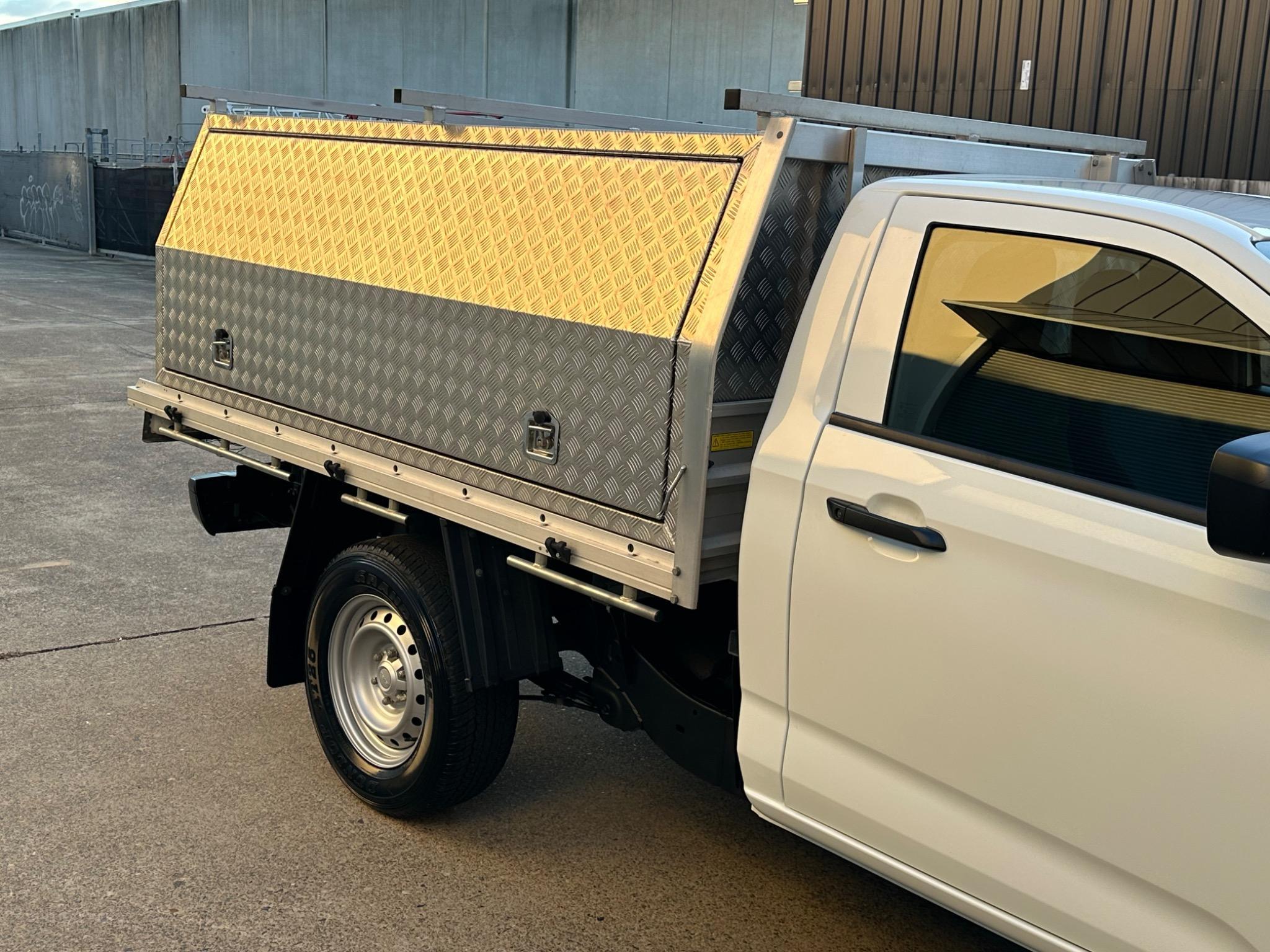 ISUZU D-MAX