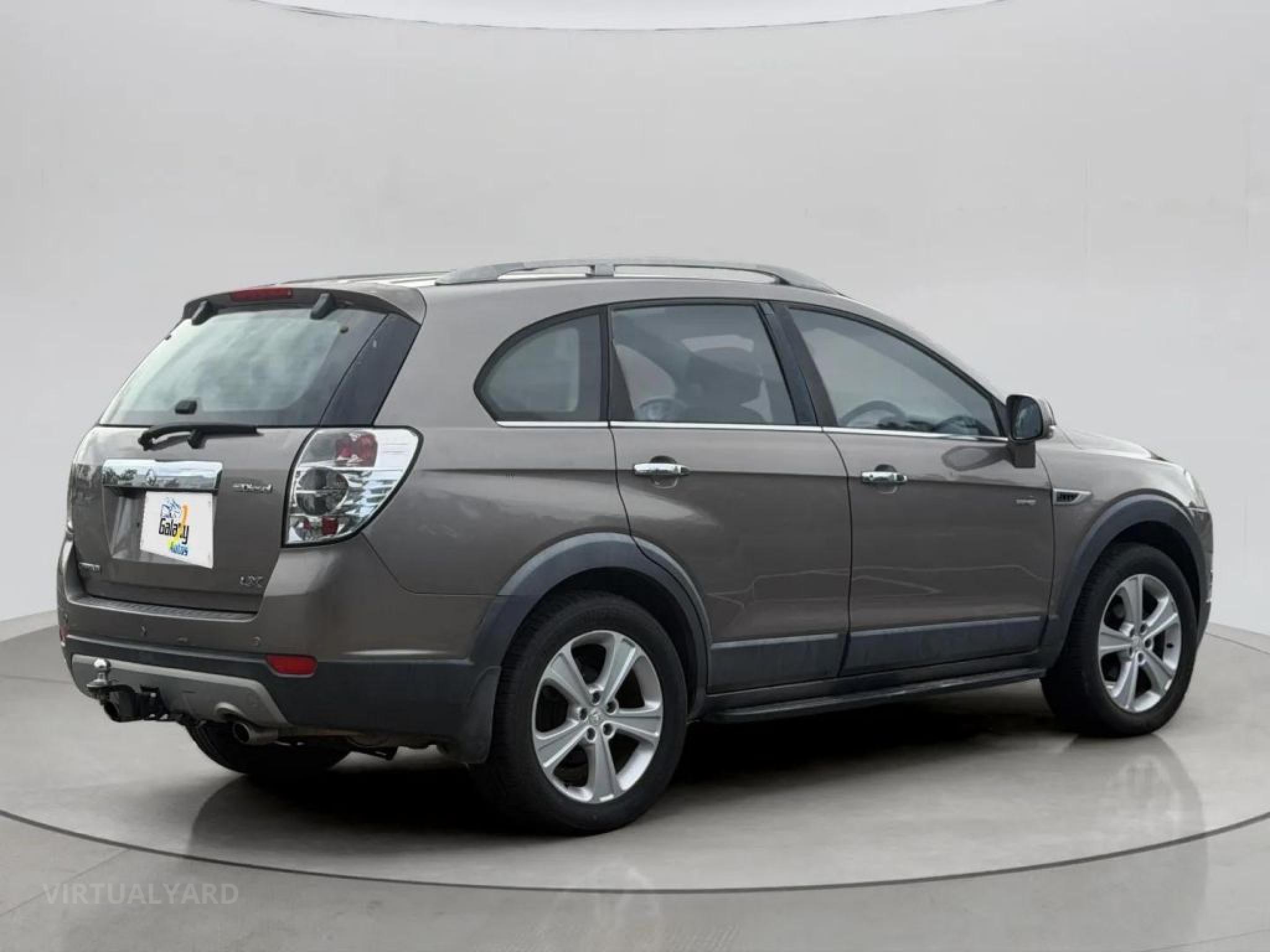 HOLDEN CAPTIVA