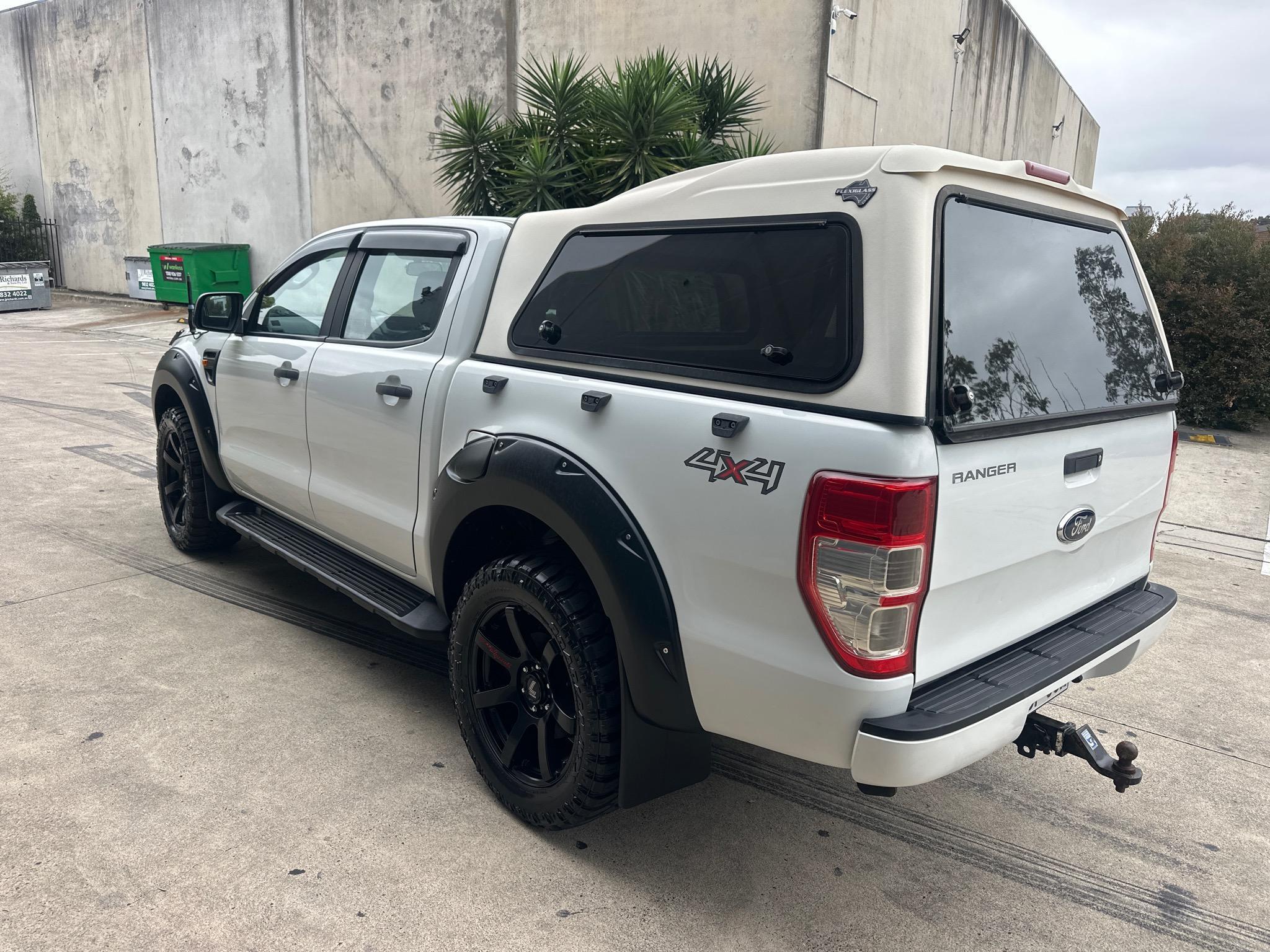 FORD RANGER PX XL UTILITY DOUBLE CAB 4DR SPTS AUTO 6SP, 4X4 1114KG 3.2DT image 4