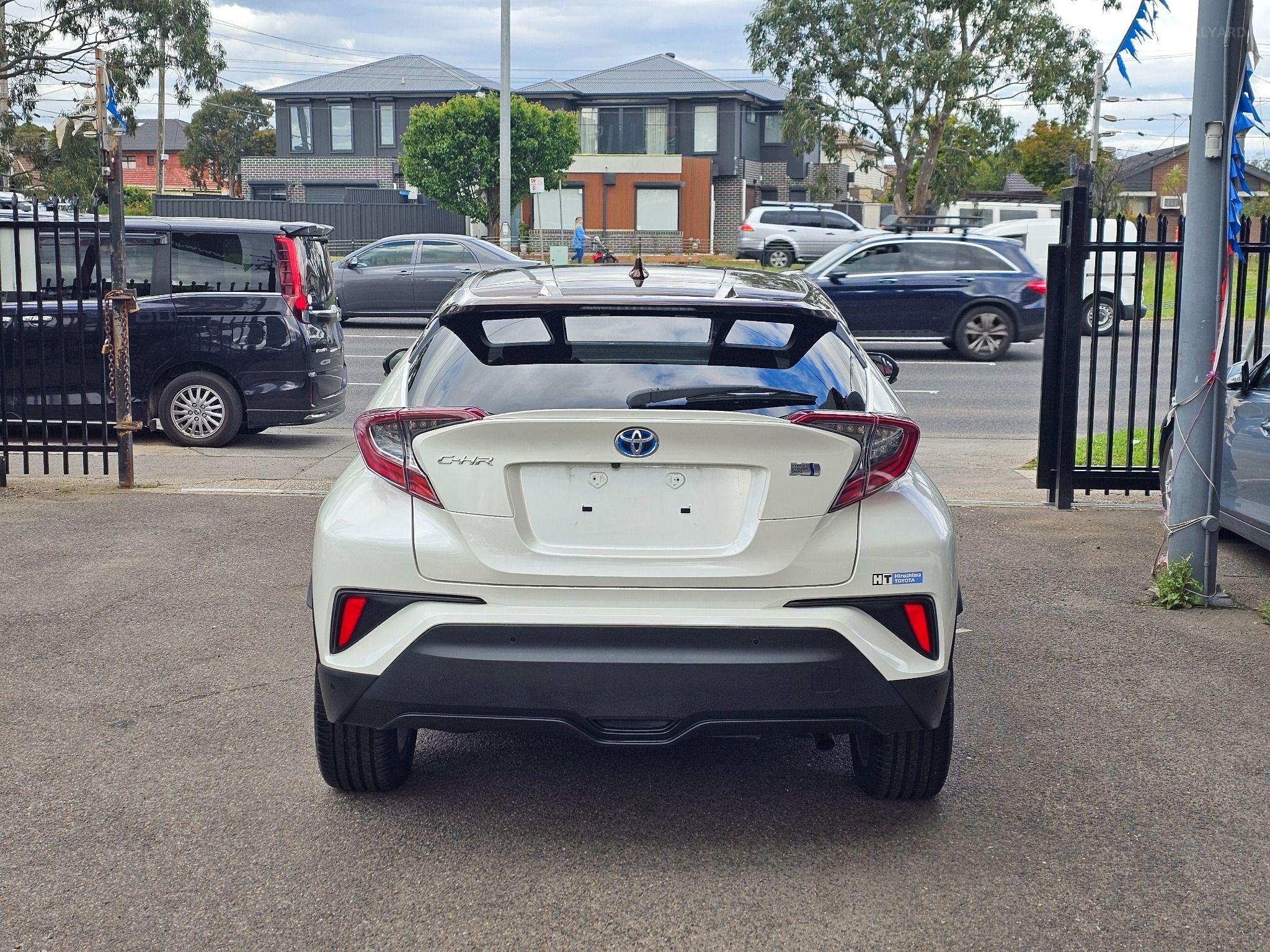 TOYOTA C-HR