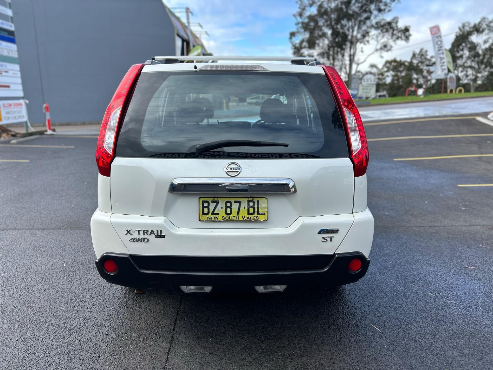 NISSAN X-TRAIL