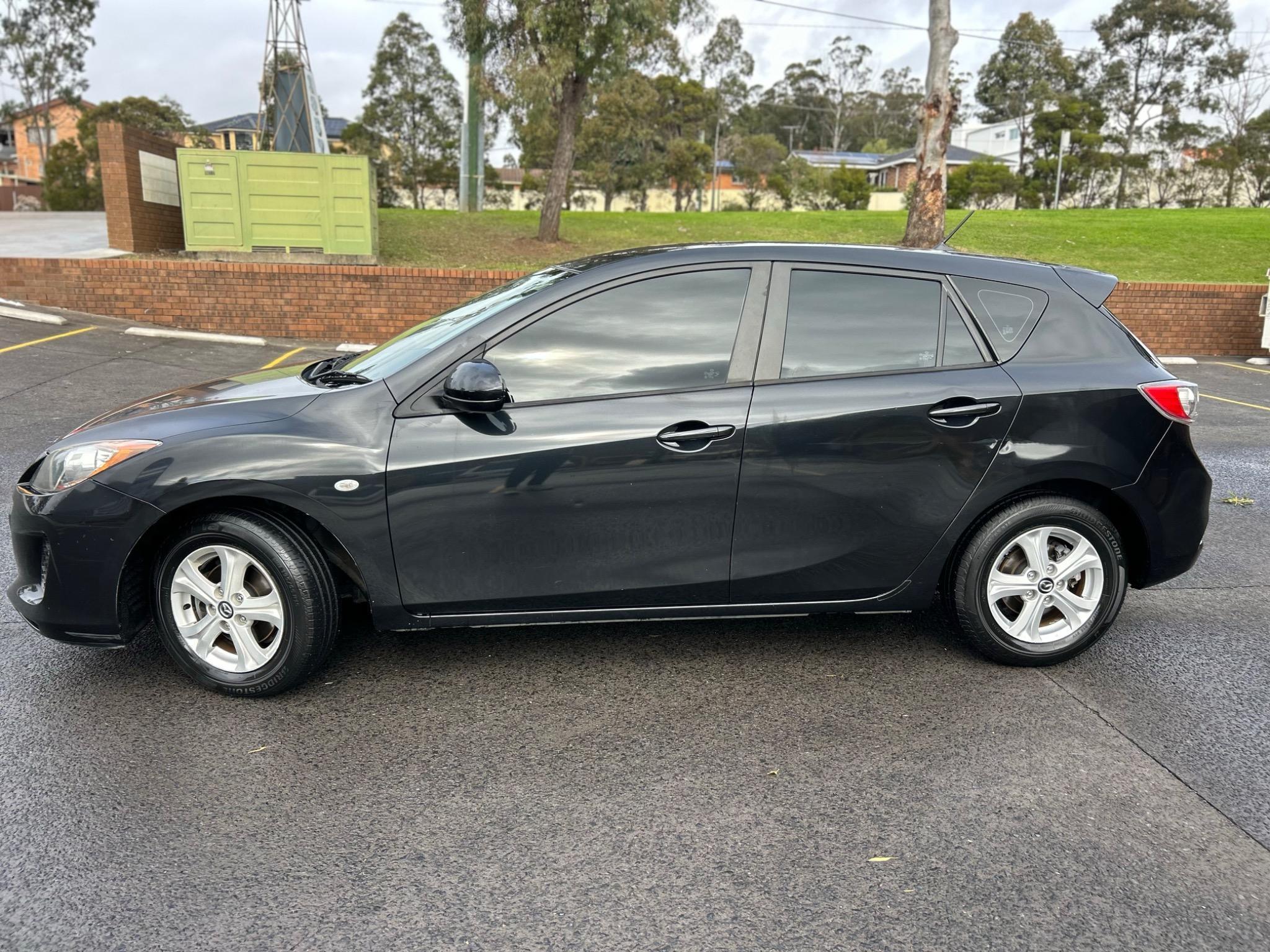 MAZDA MAZDA3