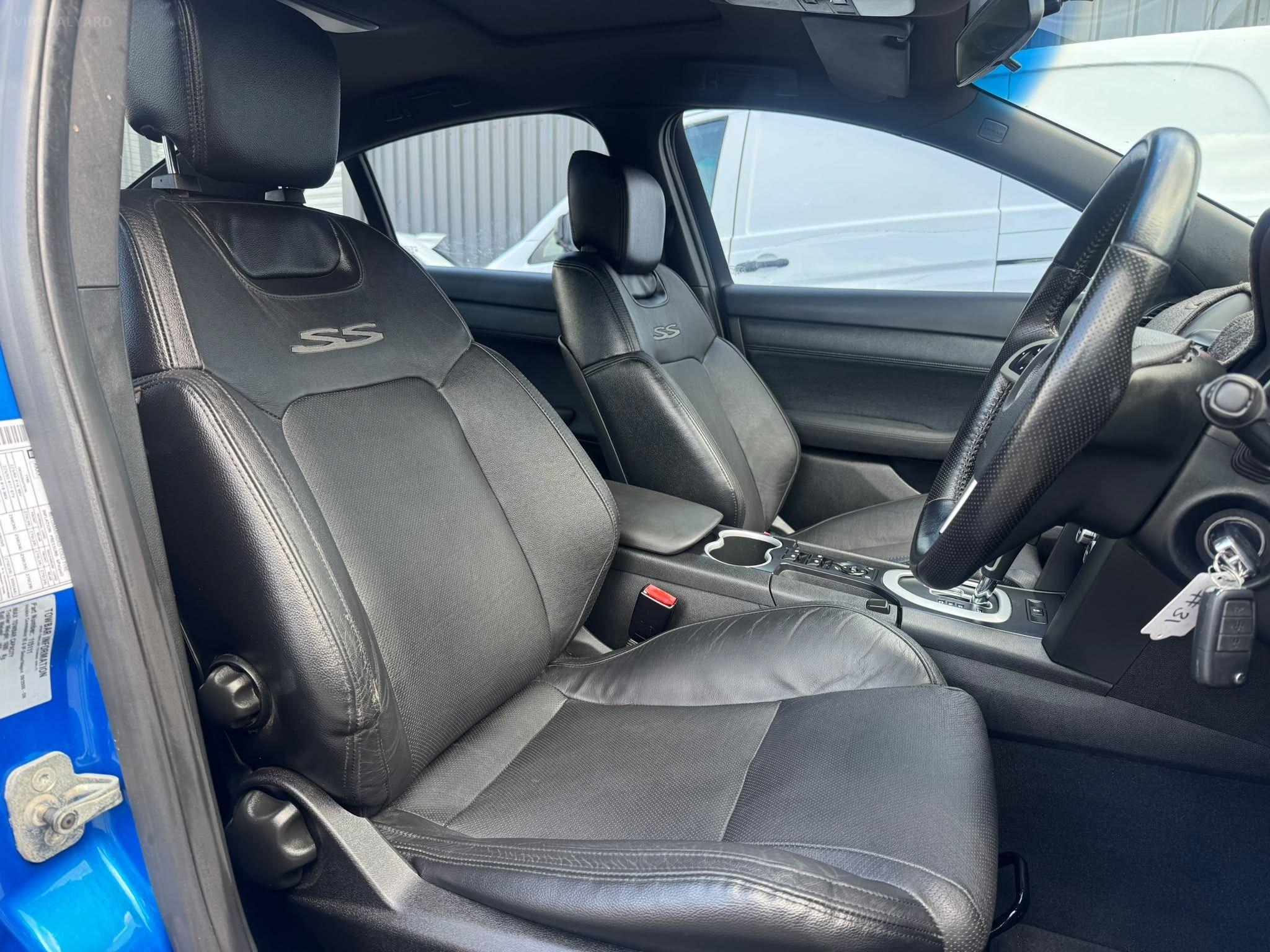 HOLDEN COMMODORE