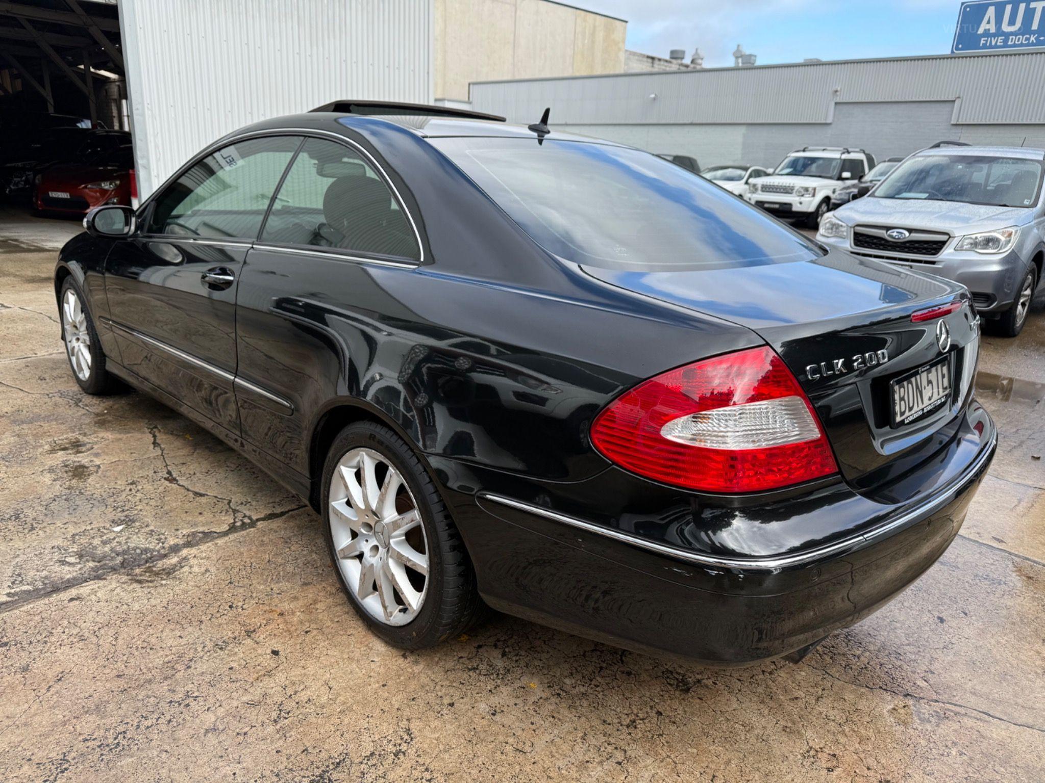 Mercedes-Benz CLK-Class