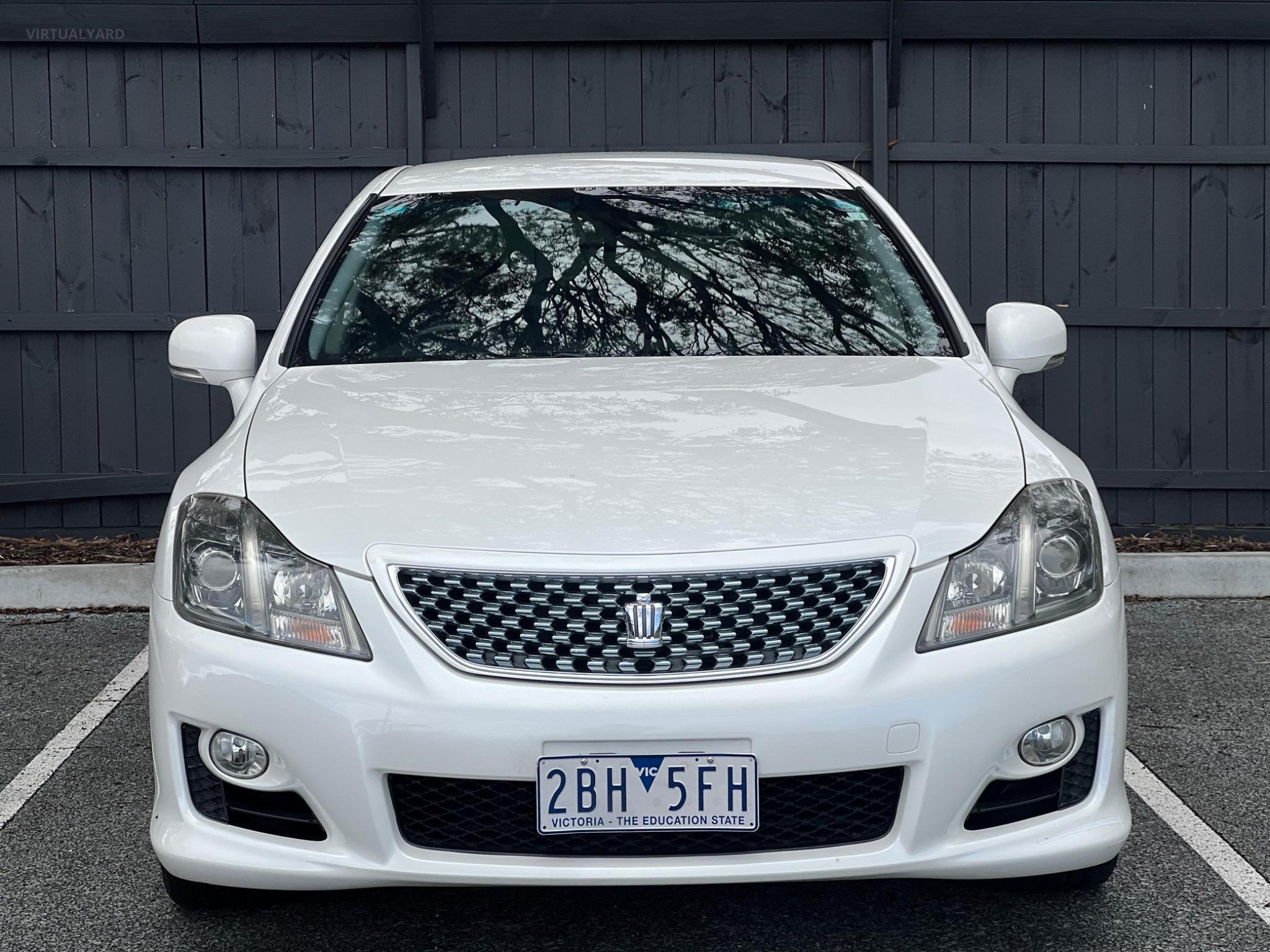 TOYOTA CROWN ATHLETE
