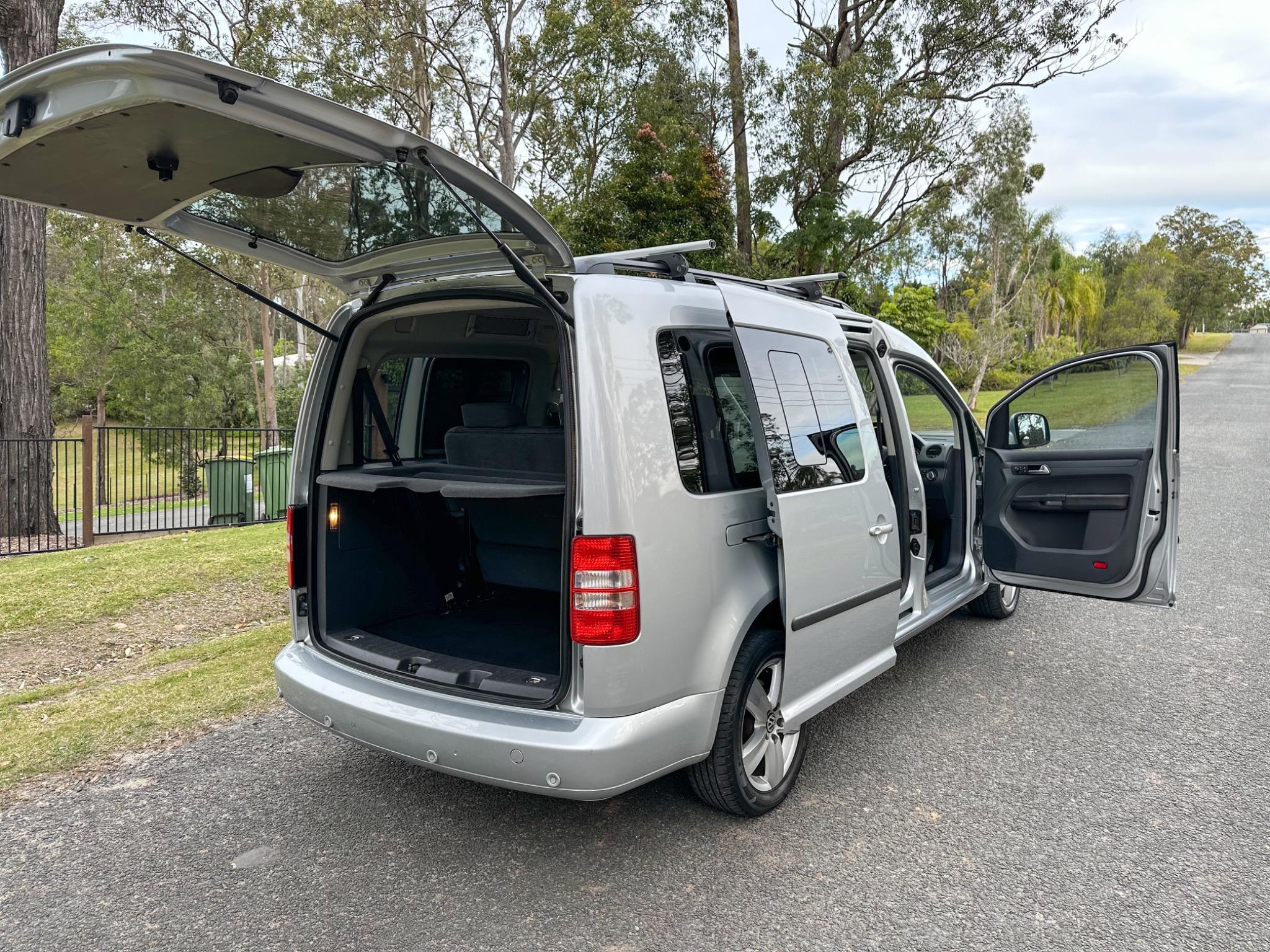 VOLKSWAGEN CADDY
