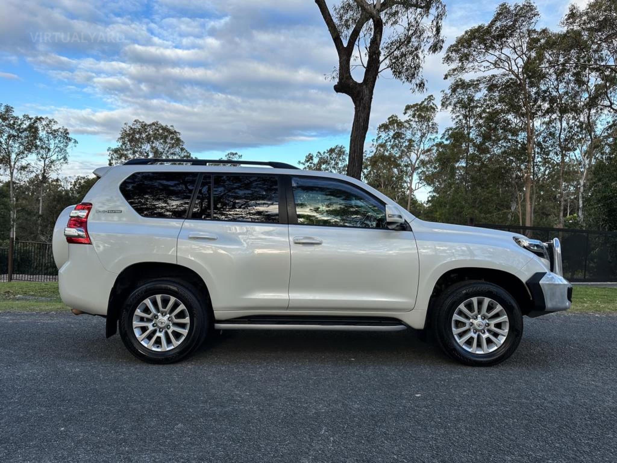 TOYOTA LANDCRUISER