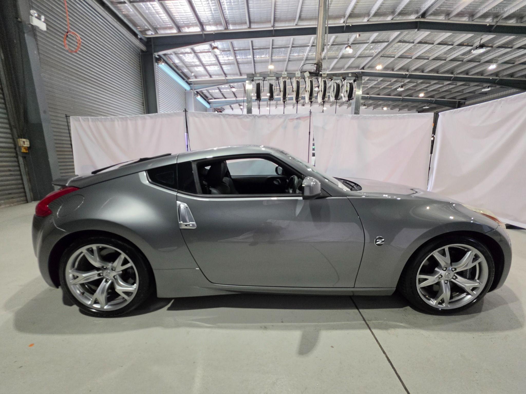 NISSAN 370Z