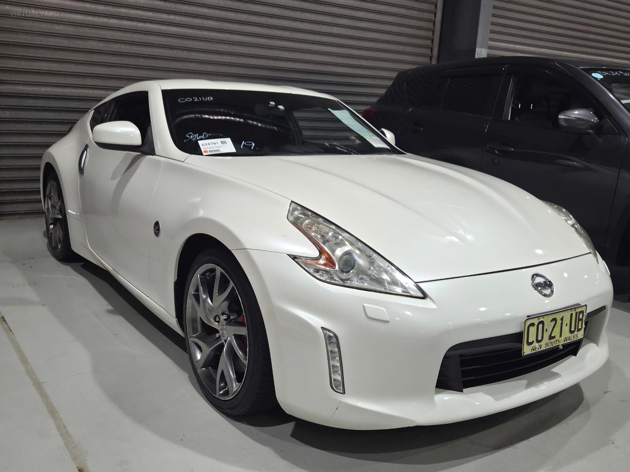 NISSAN 370Z