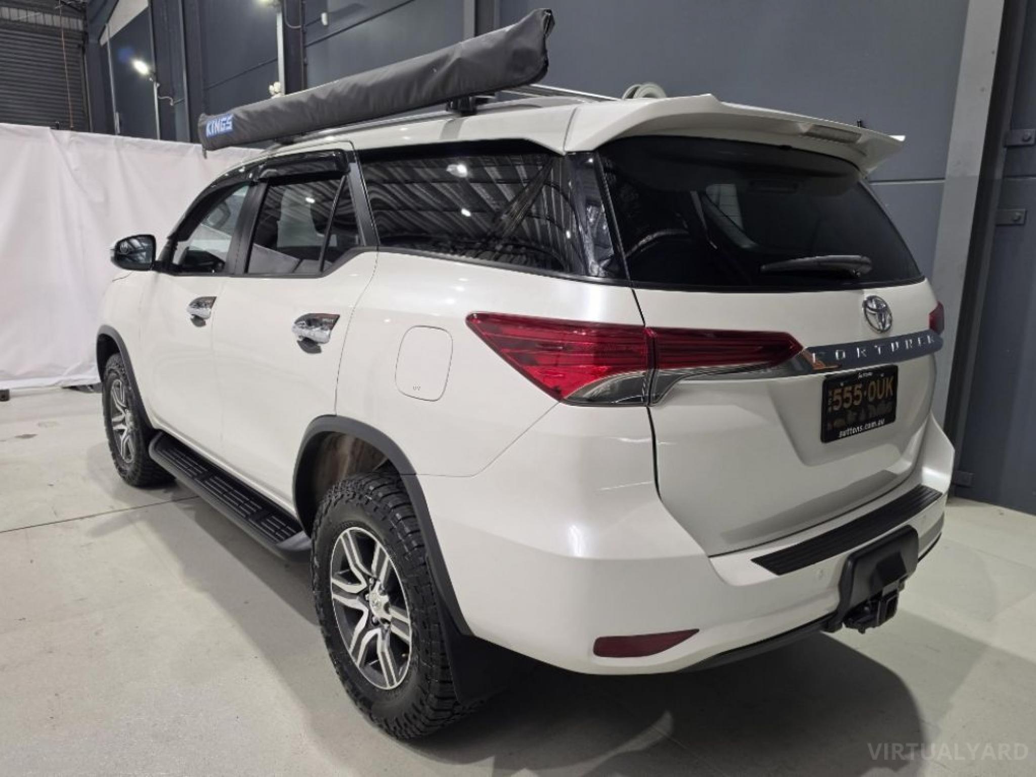 TOYOTA FORTUNER