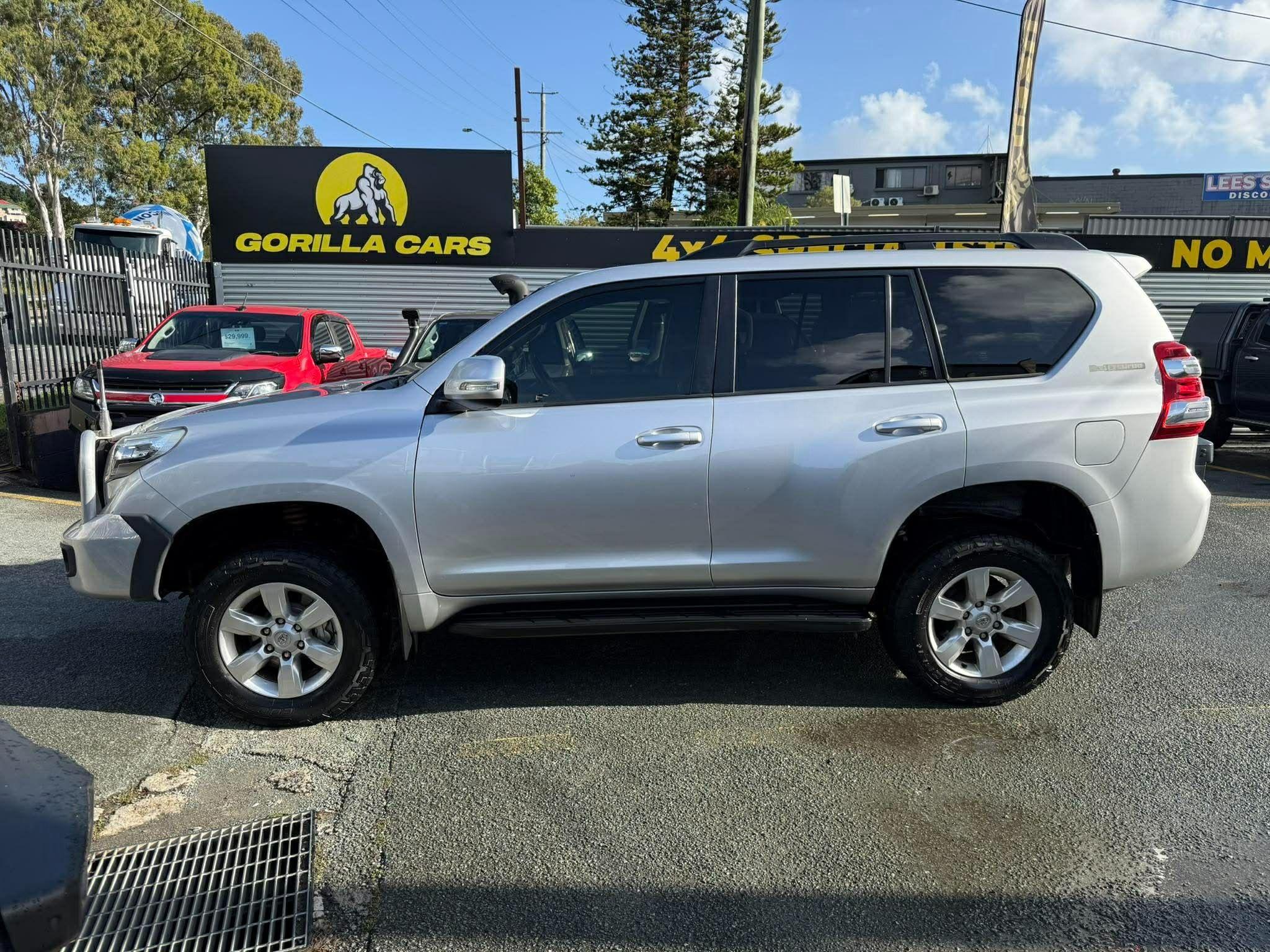 TOYOTA LANDCRUISER PRADO
