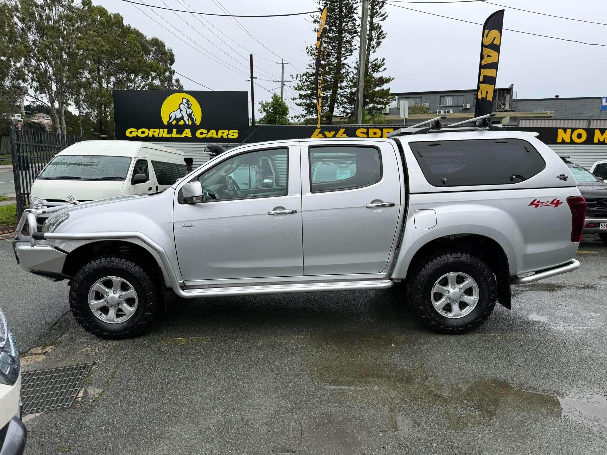 ISUZU D-MAX
