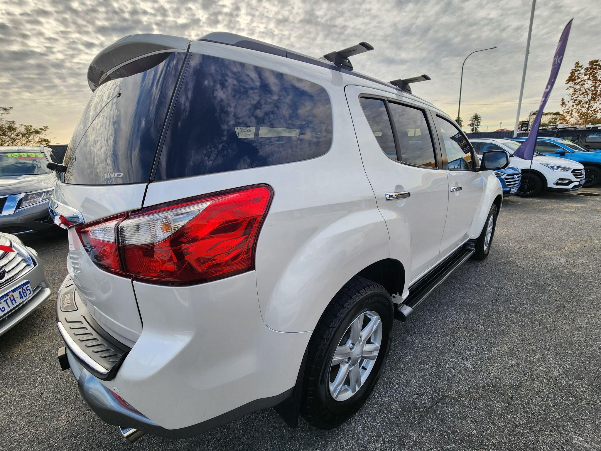 Isuzu MU-X