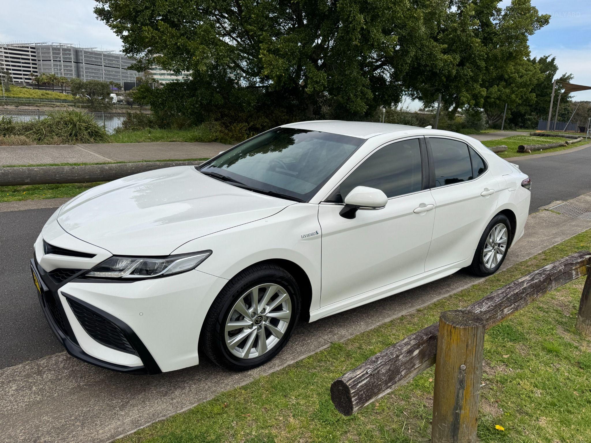 TOYOTA CAMRY