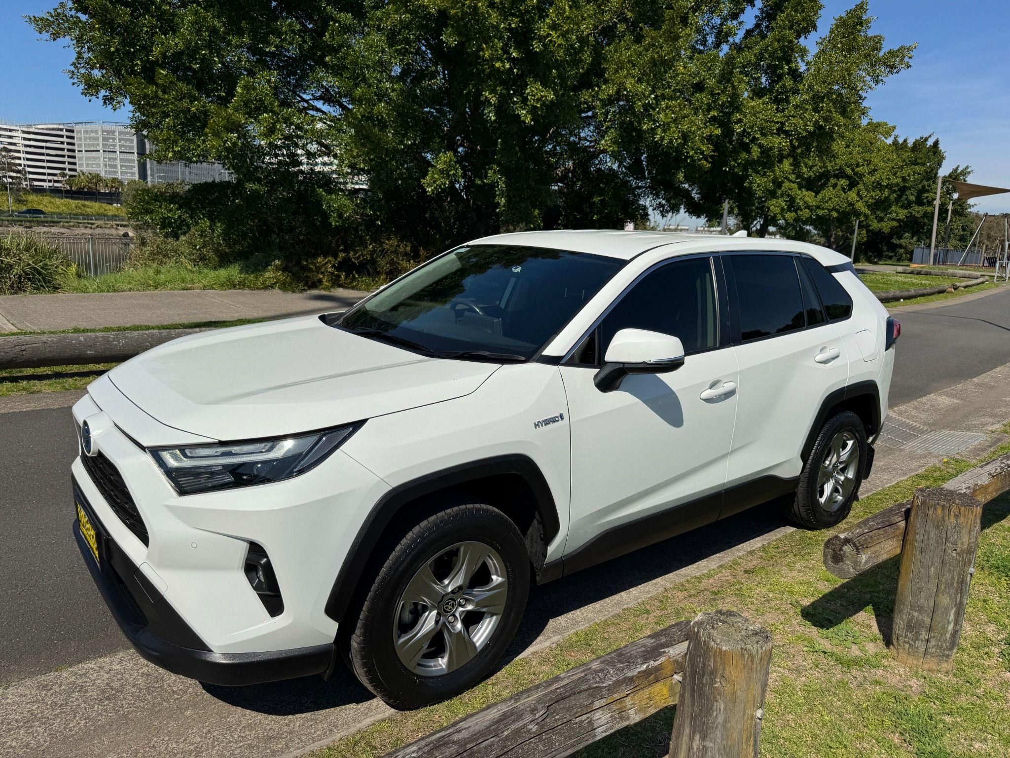TOYOTA RAV4