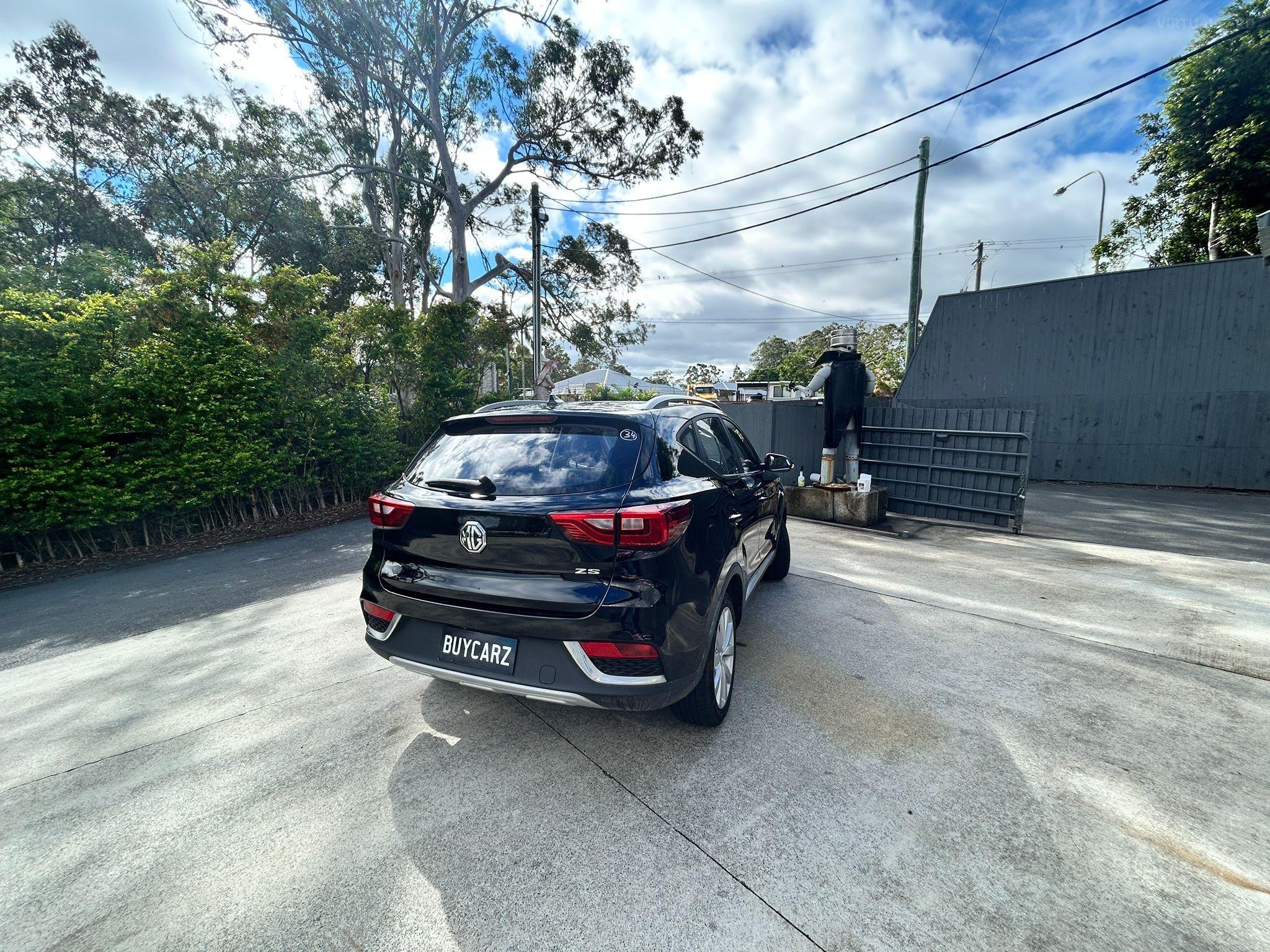 MG ZS
