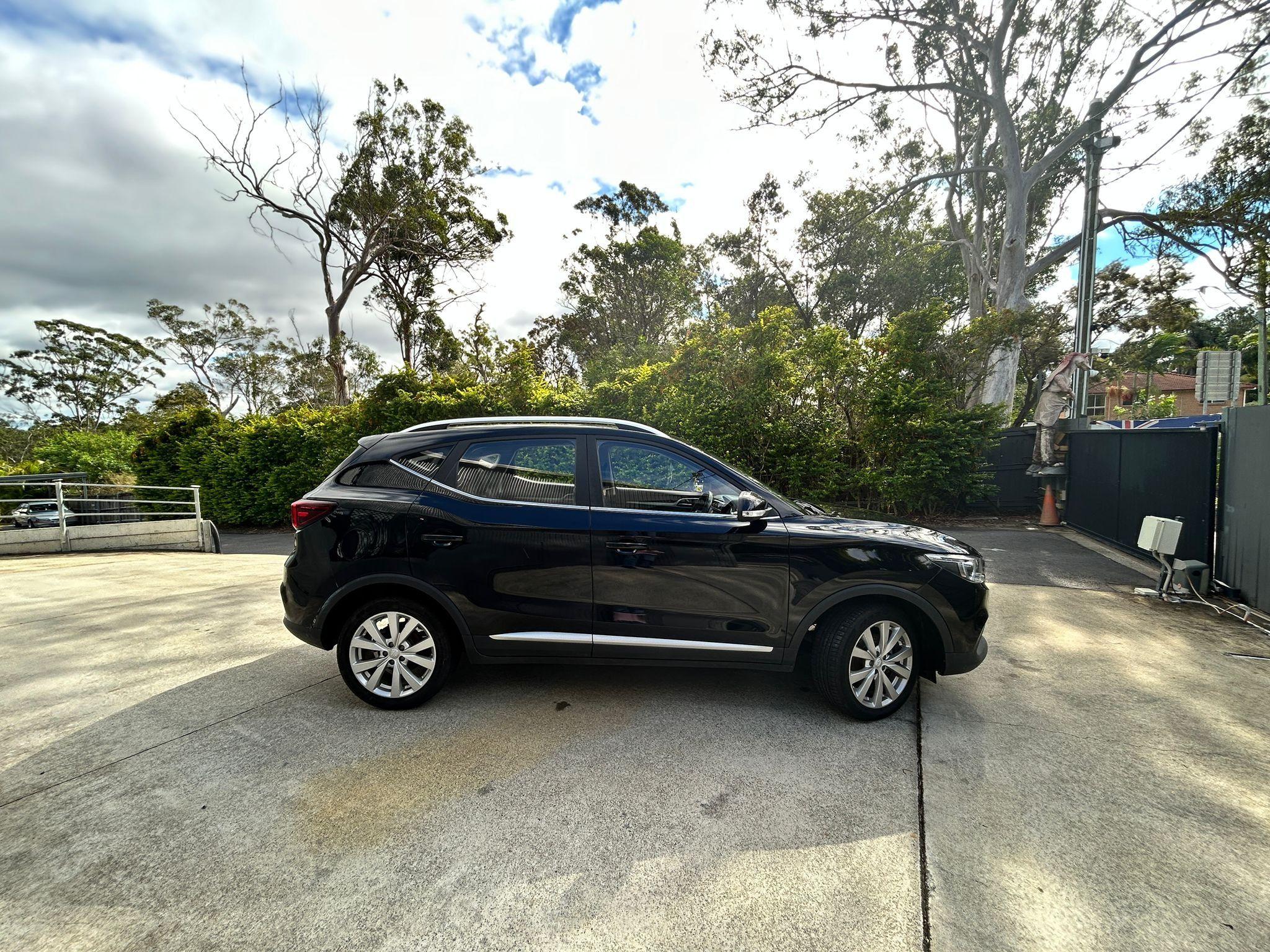 MG ZS