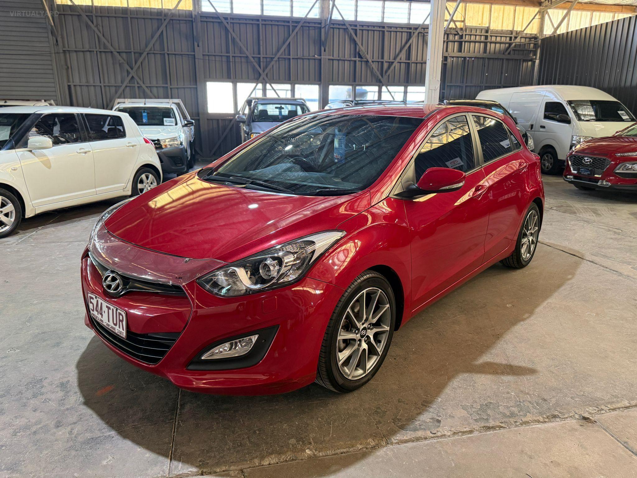 HYUNDAI i30
