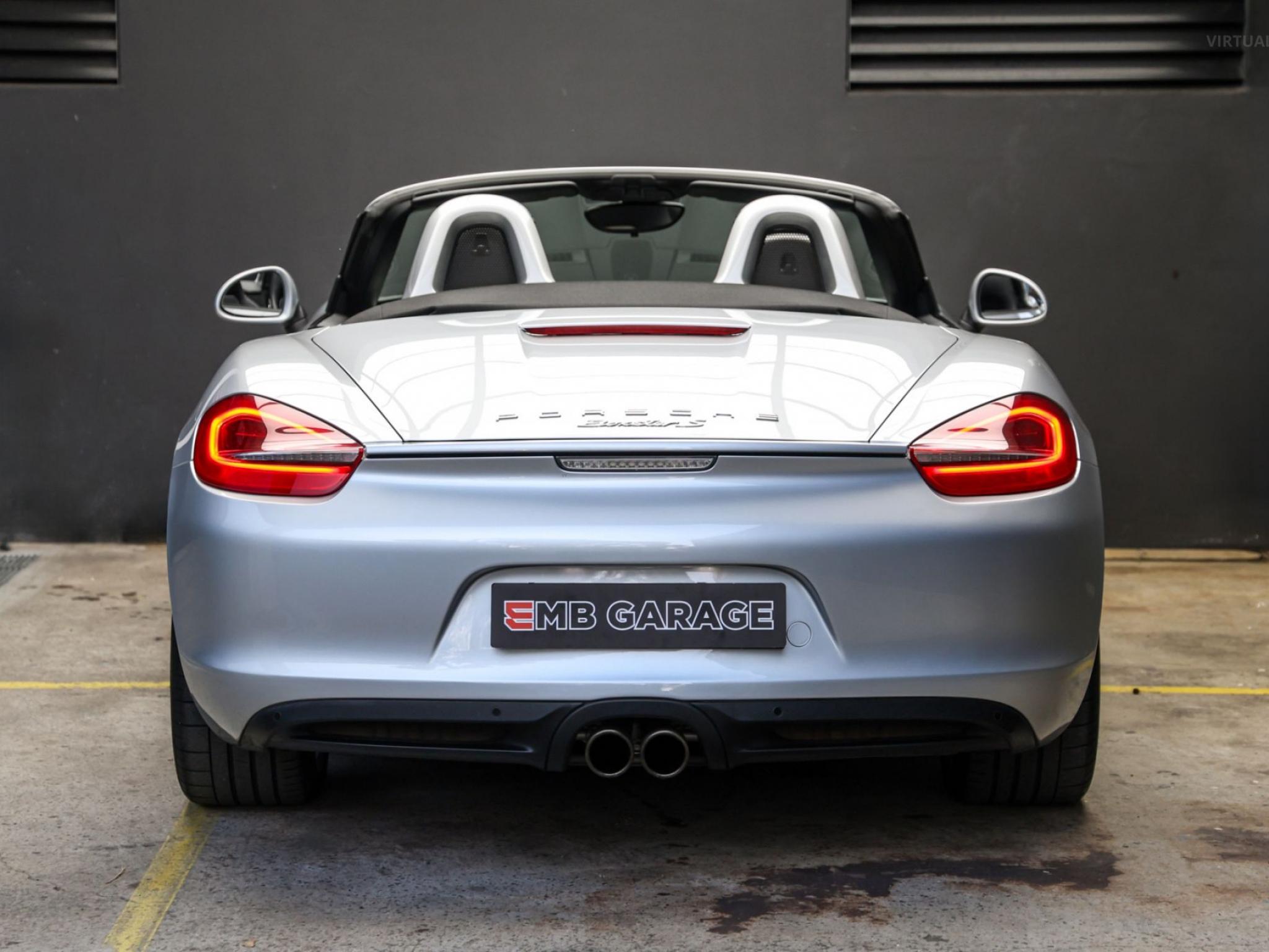 PORSCHE BOXSTER