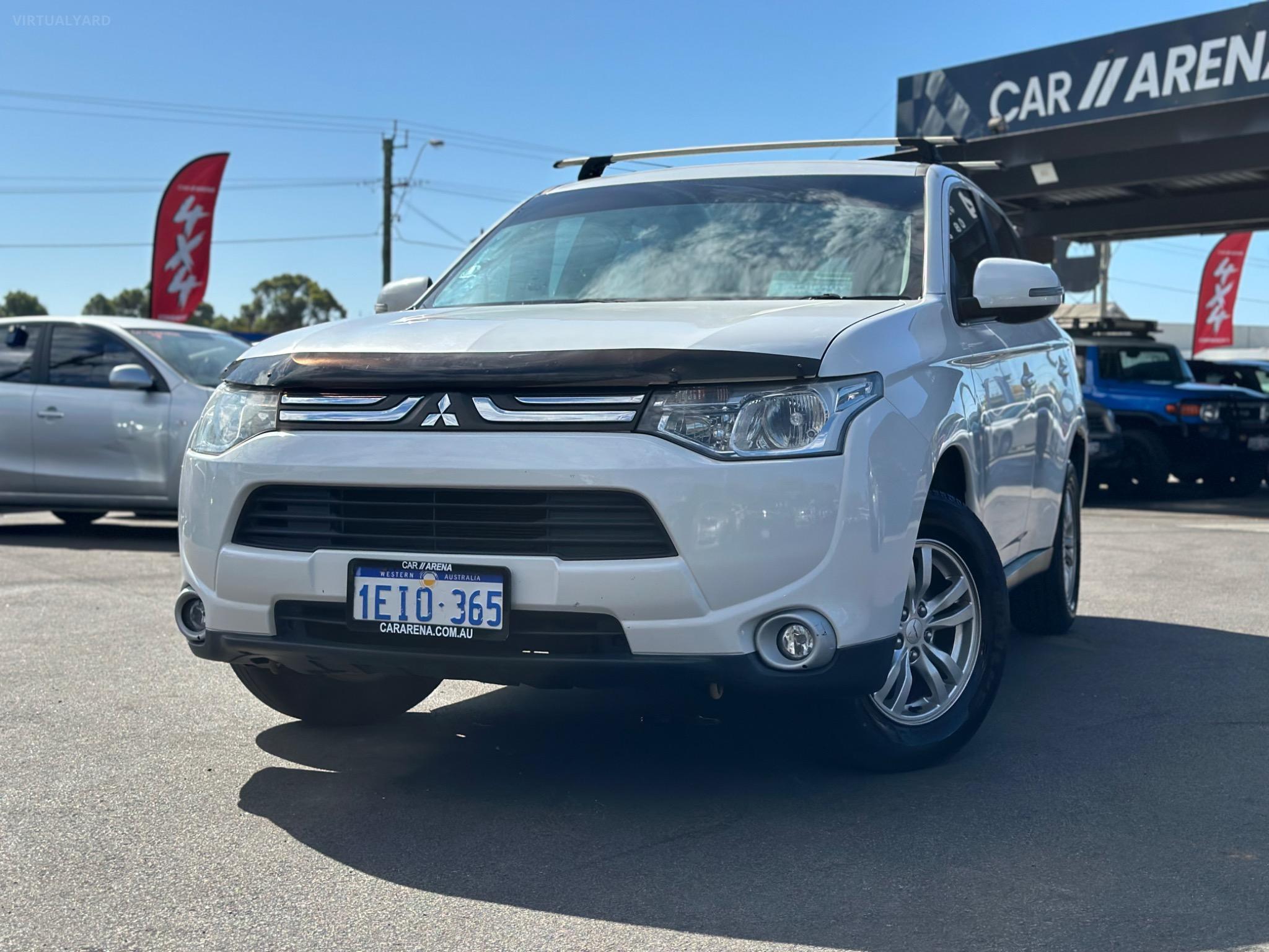 MITSUBISHI OUTLANDER