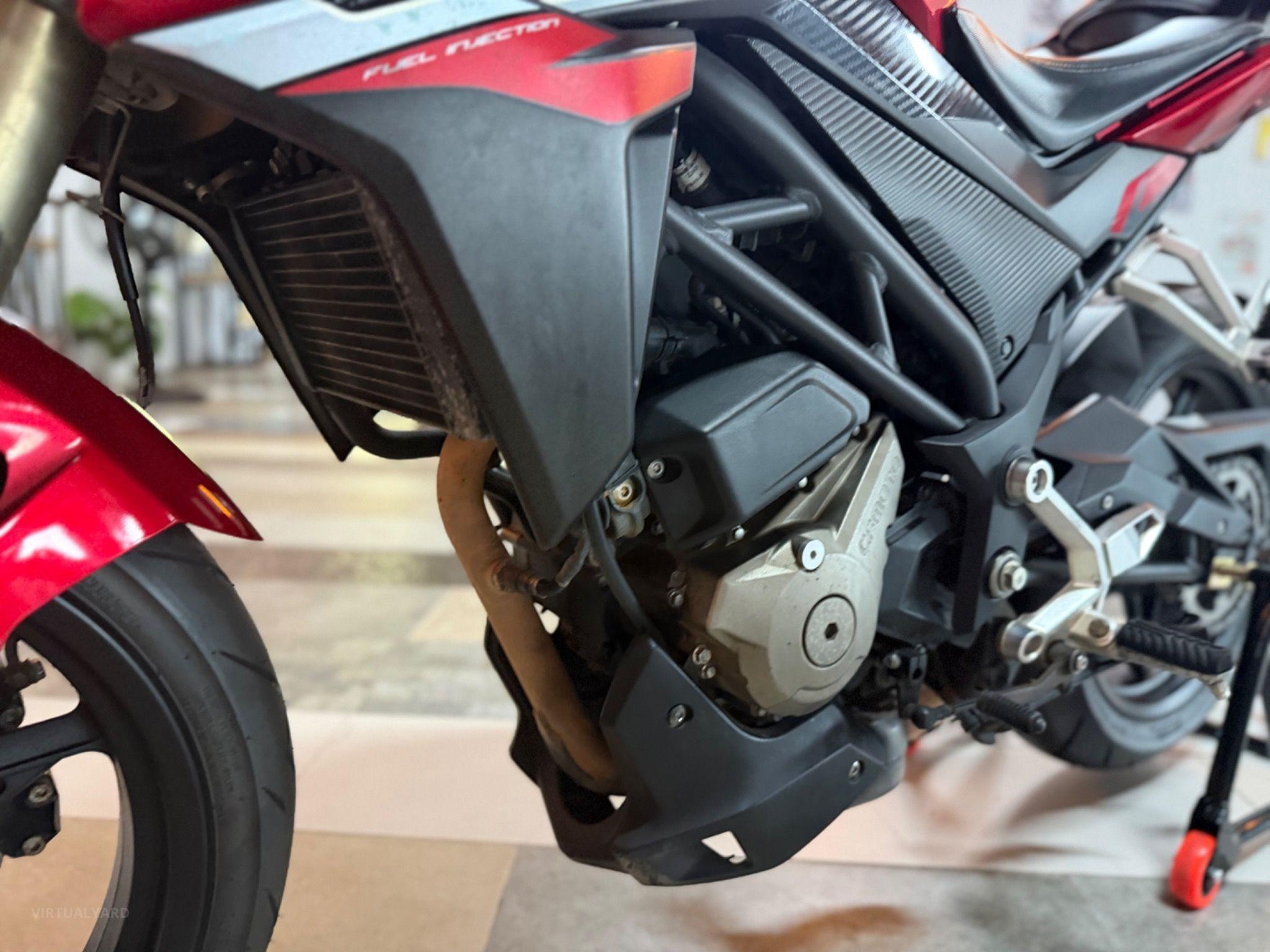 CFMOTO 250NK