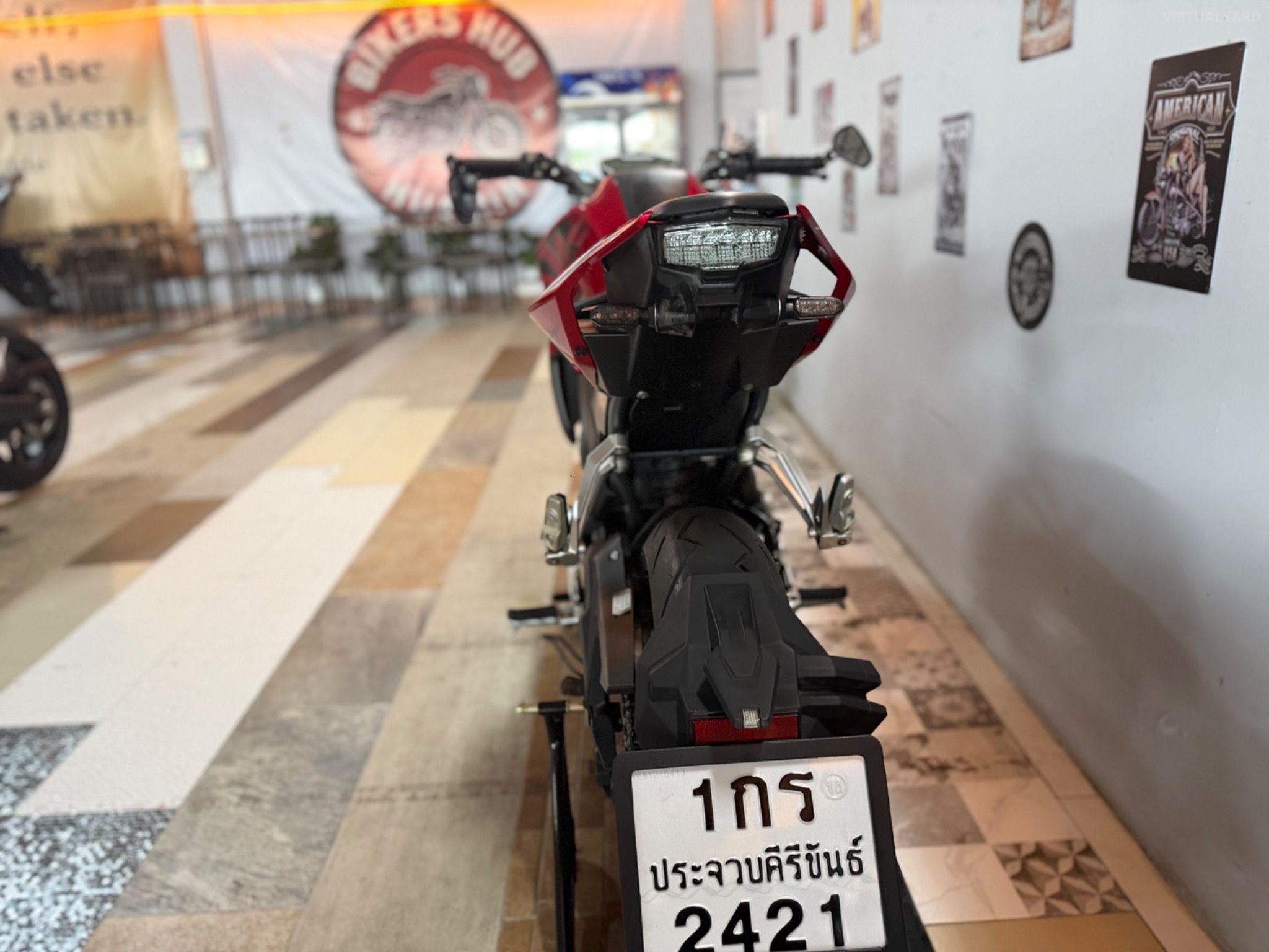 CFMOTO 250NK