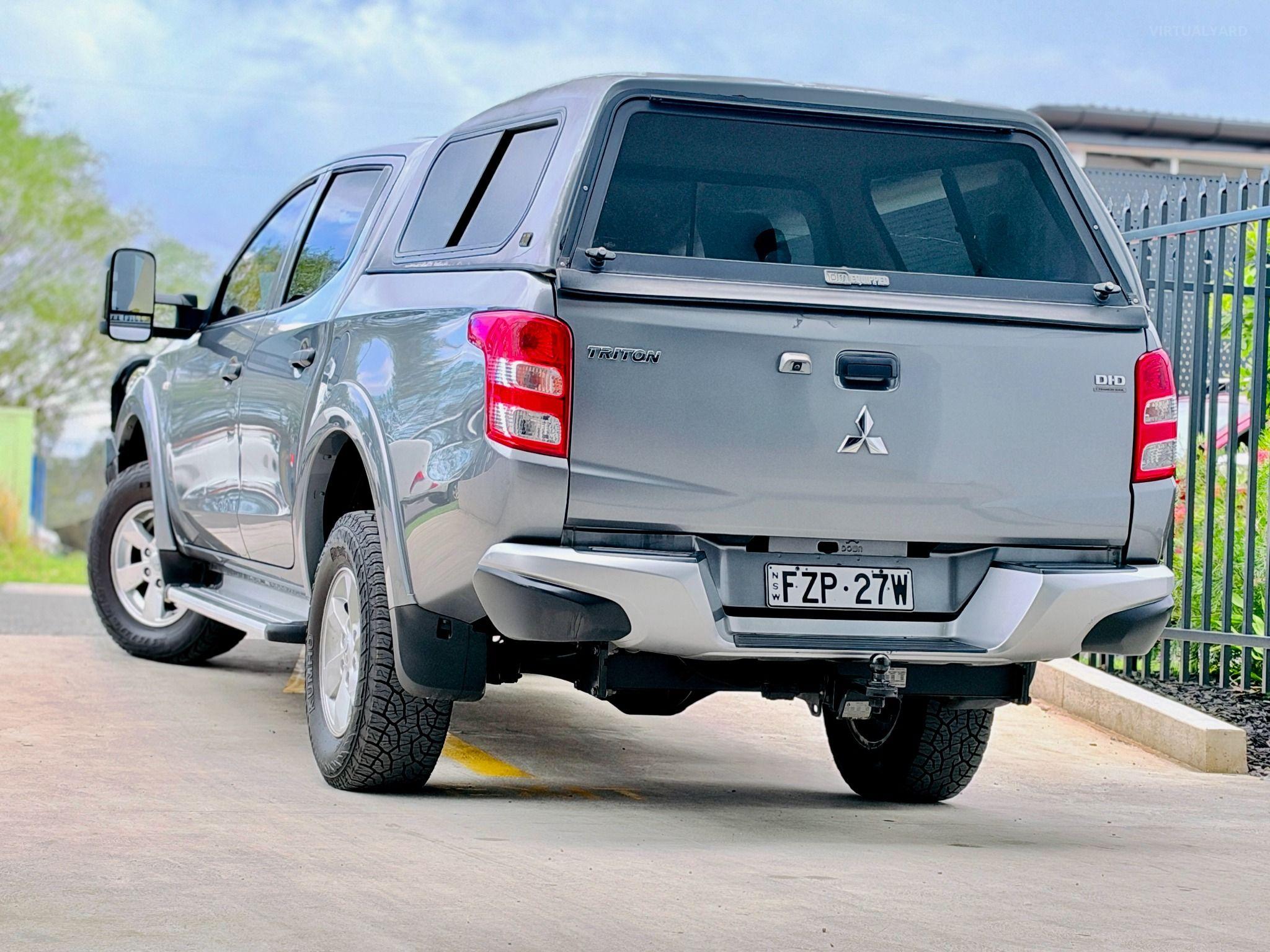MITSUBISHI TRITON