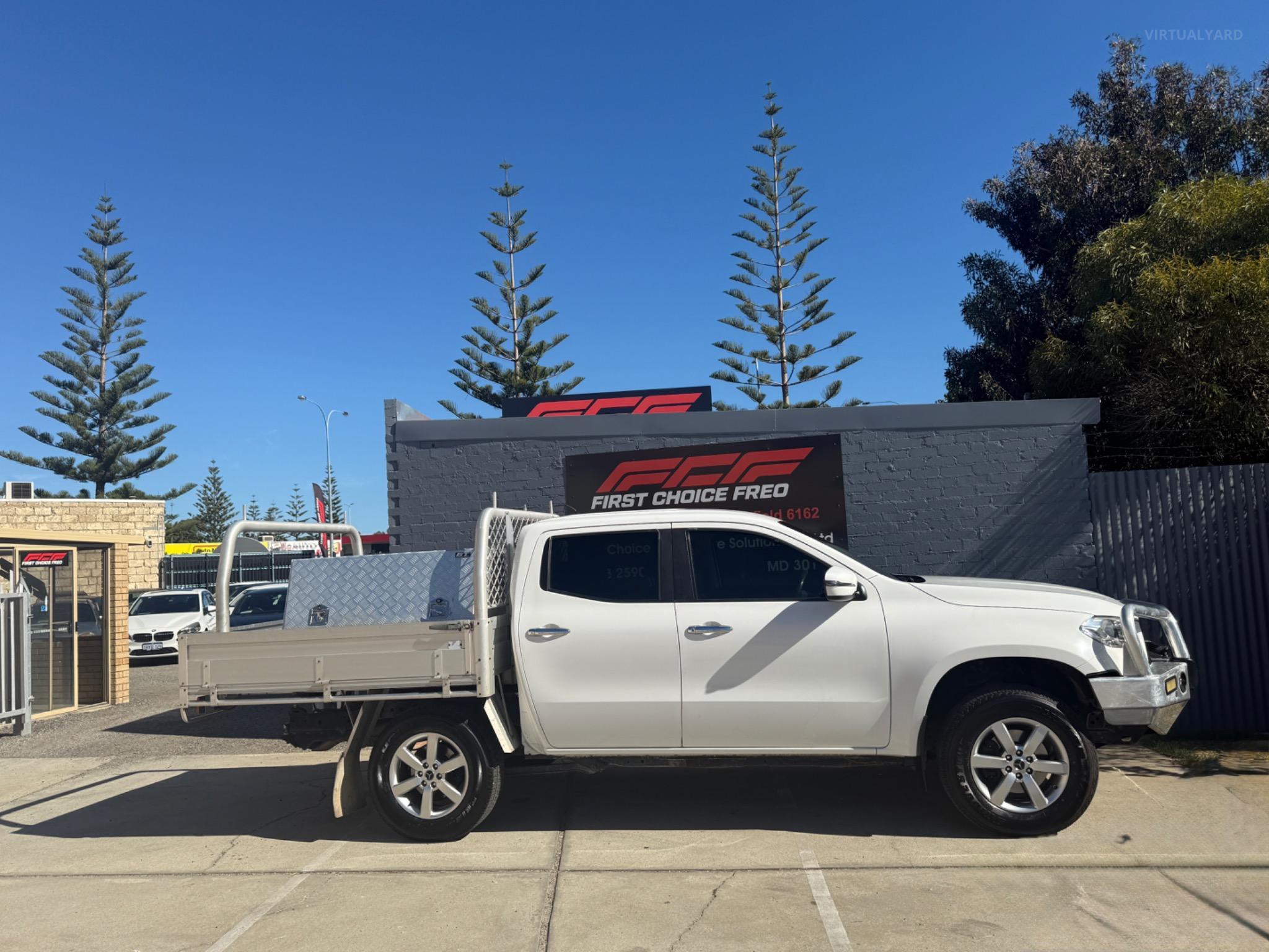 MERCEDES-BENZ X-Class