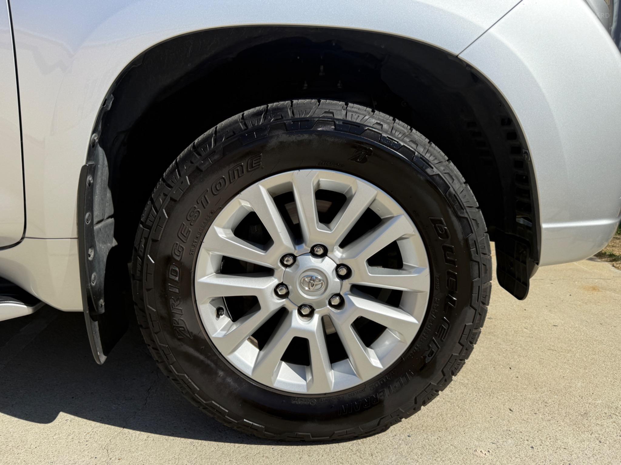 TOYOTA LANDCRUISER